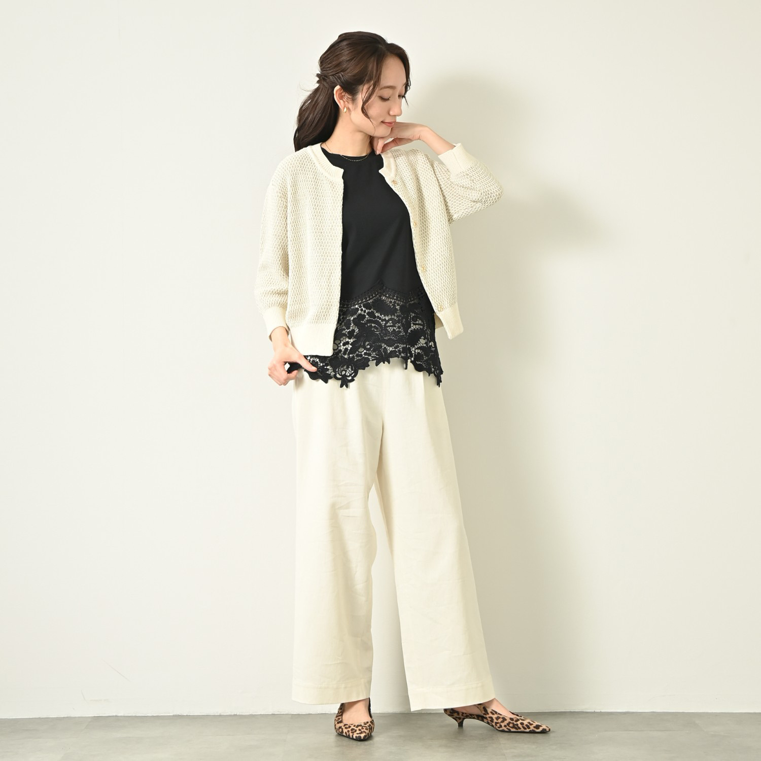 元町ゼラール ギザコットン混 プレーティングジャージー 華やかレーストリミング ノースリーブプルオーバー