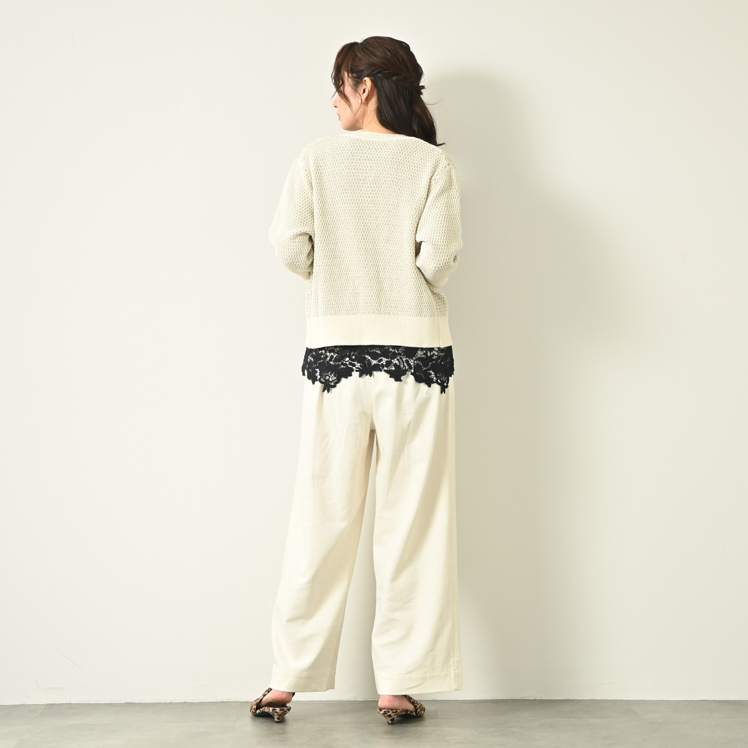 元町ゼラール ギザコットン混 プレーティングジャージー 華やかレーストリミング ノースリーブプルオーバー