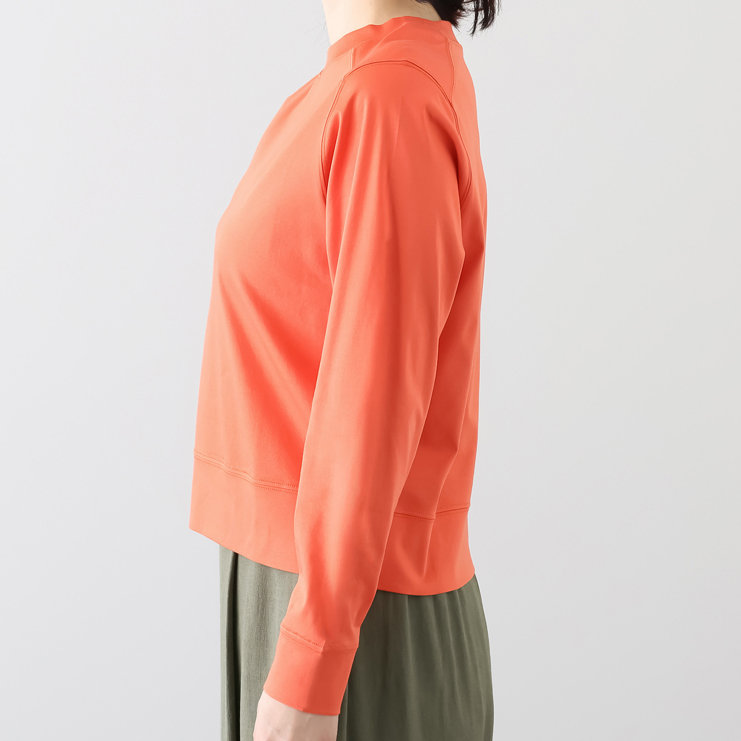 元町ゼラール ギザコットン１００％ プレミアムスムース セットインスリーブ プルオーバー