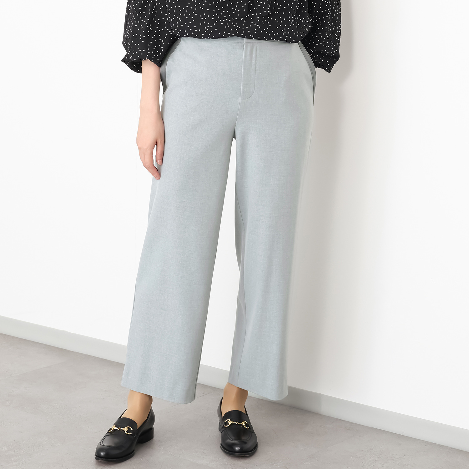 リサリサ プラミカル ２ウェイストレッチツイル セミワイドパンツ