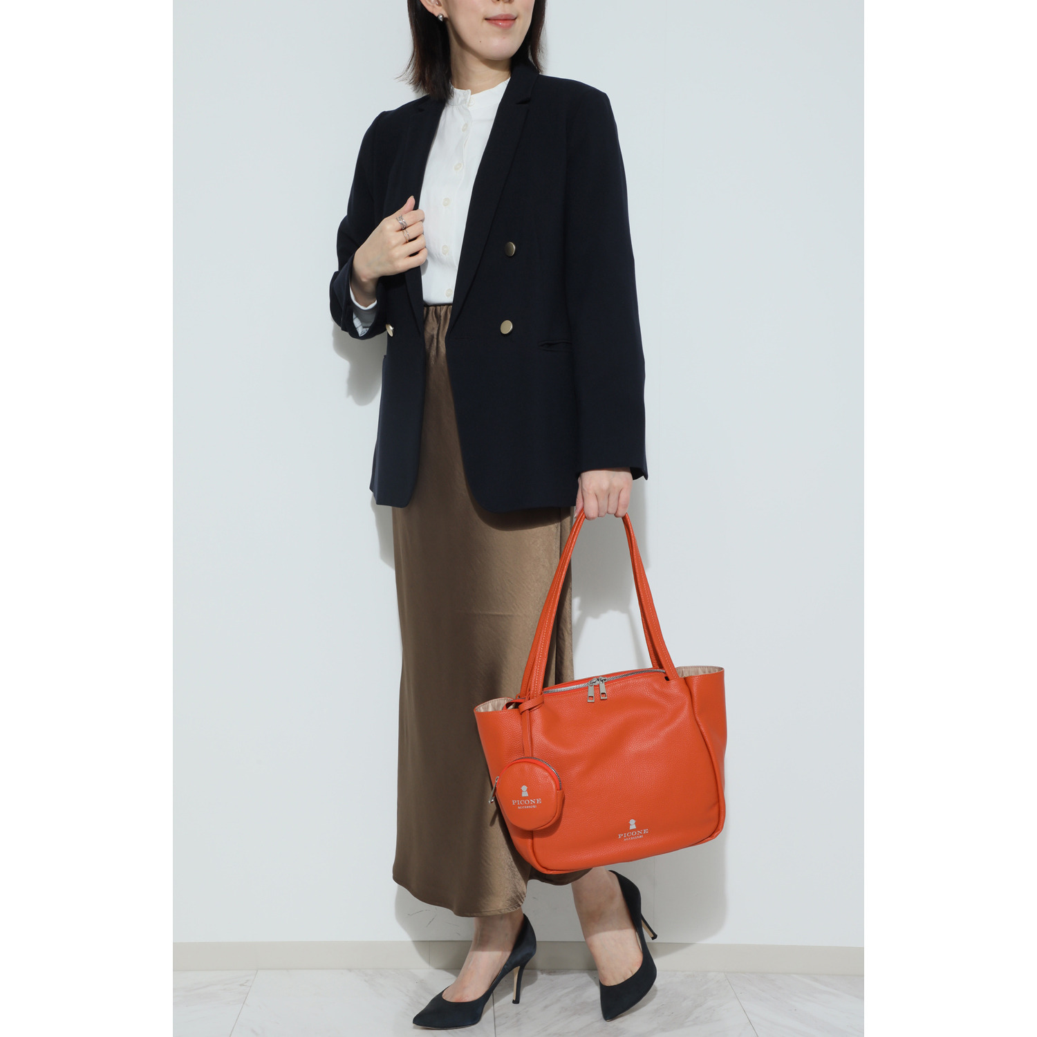 ピッコーネ アッチェッソーリ 軽量・牛革 ポーチ付 トートバッグ