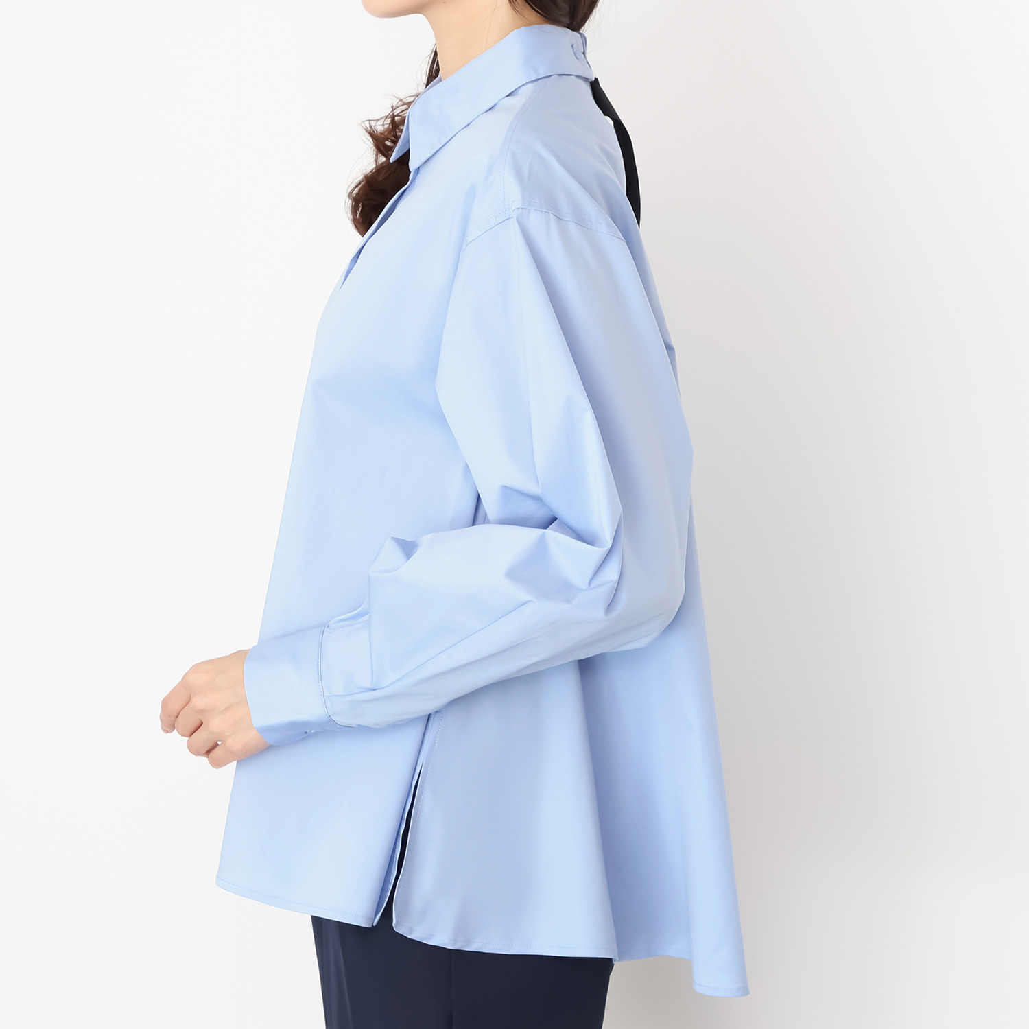 アペーナ バックリボンアクセント 大人シャツブラウス