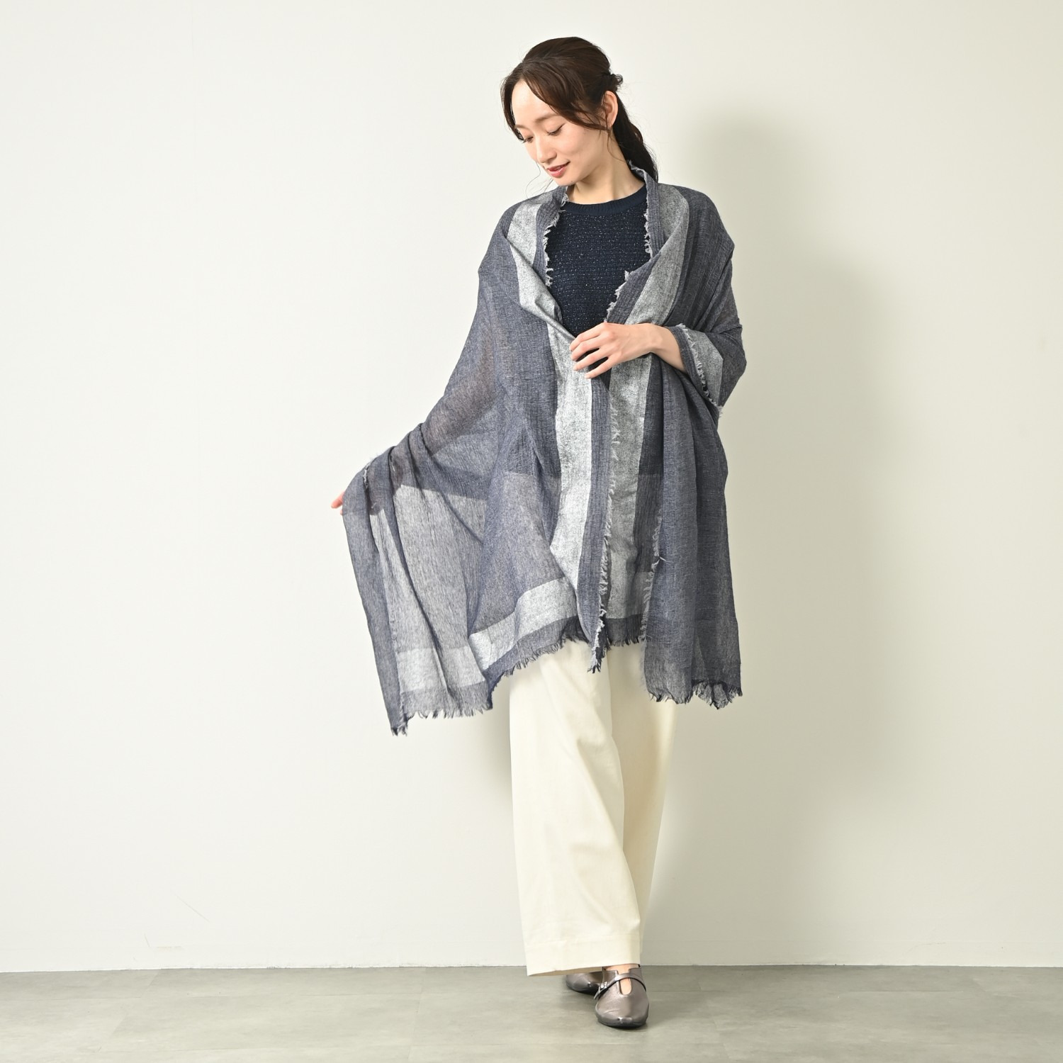 ティエドゥール 内モンゴル産 梳毛カシミヤ× コットンラミー 箔プリントストール