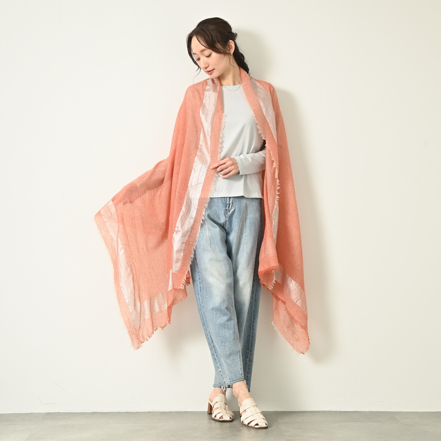 ティエドゥール 内モンゴル産 梳毛カシミヤ× コットンラミー 箔プリントストール