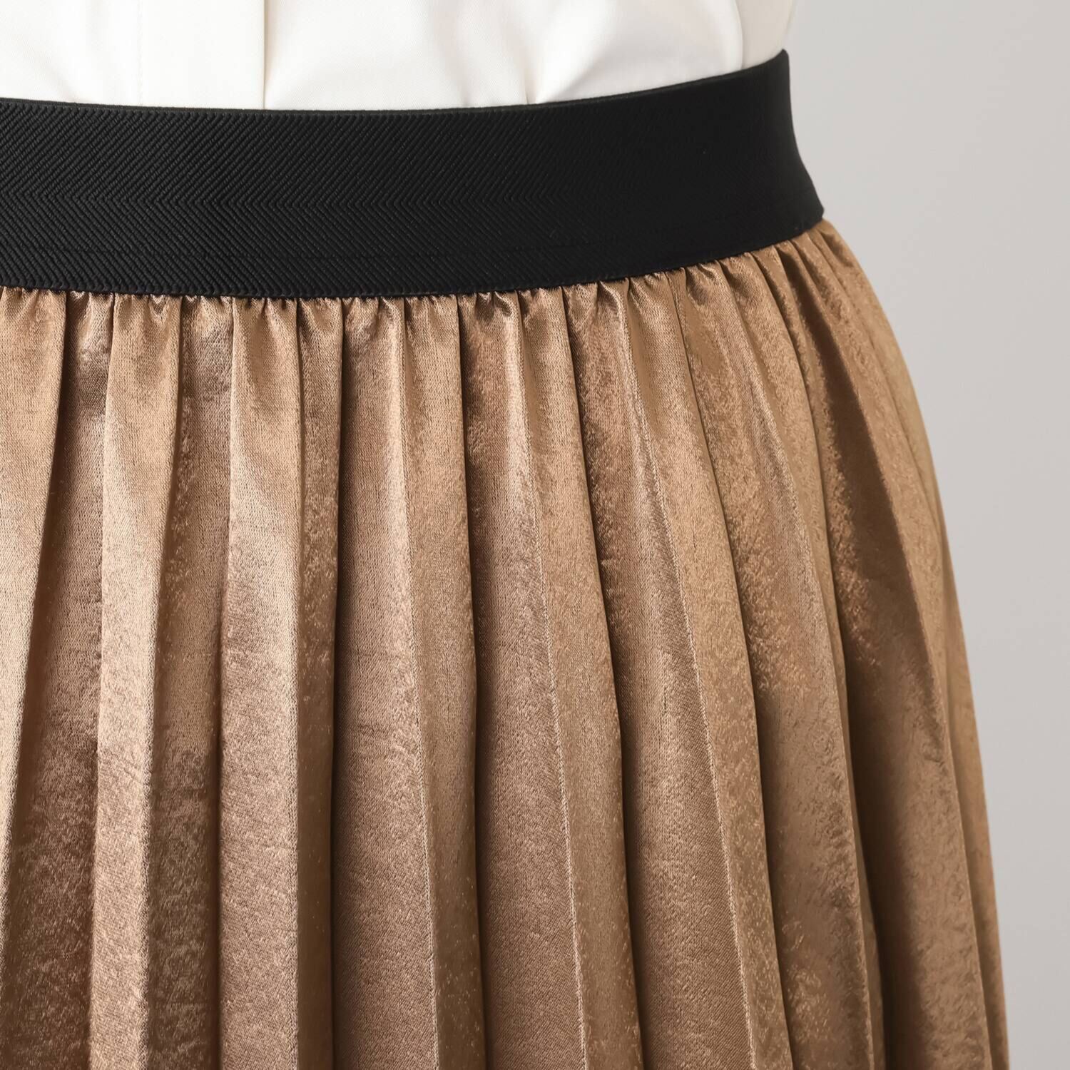 パルムミミ ヴィンテージ調サテン シャイニー素材 プリーツスカート