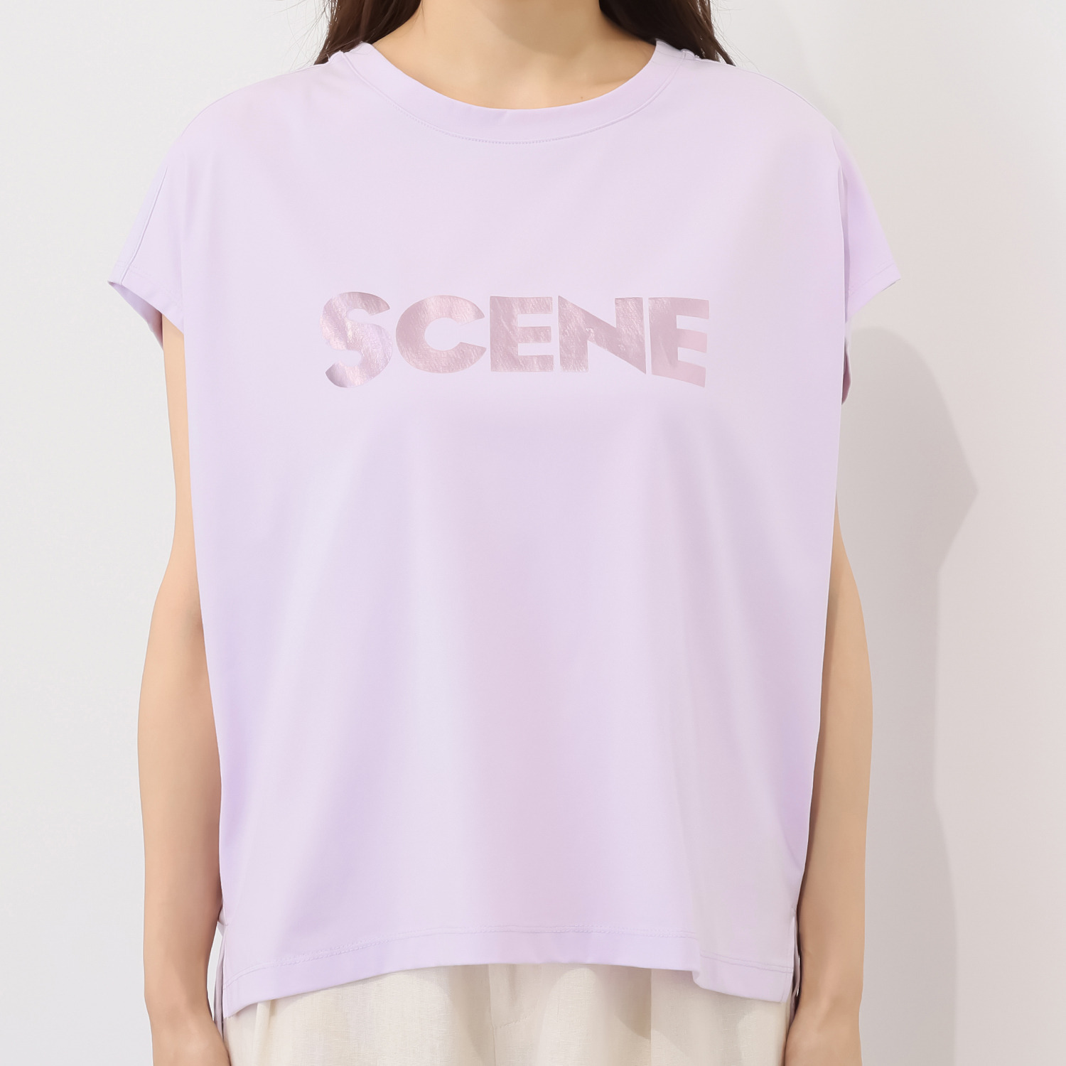 シーン ブランドロゴ入り フレンチスリーブ カットソープルオーバー