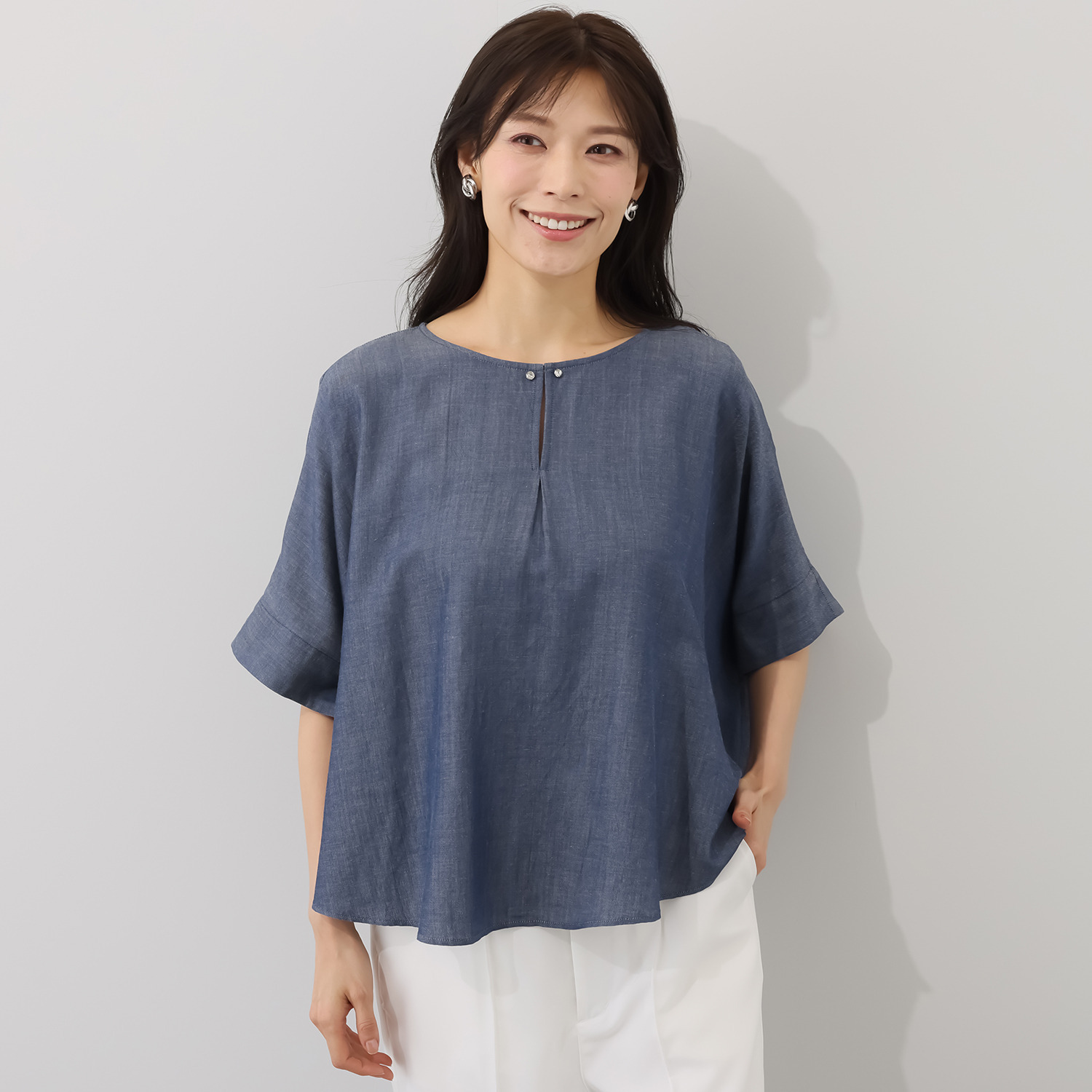 Ｔ．Ｆ．Ｄ．Ｃ 接触冷感・ＵＶカット デニムライク素材 ケープブラウス
