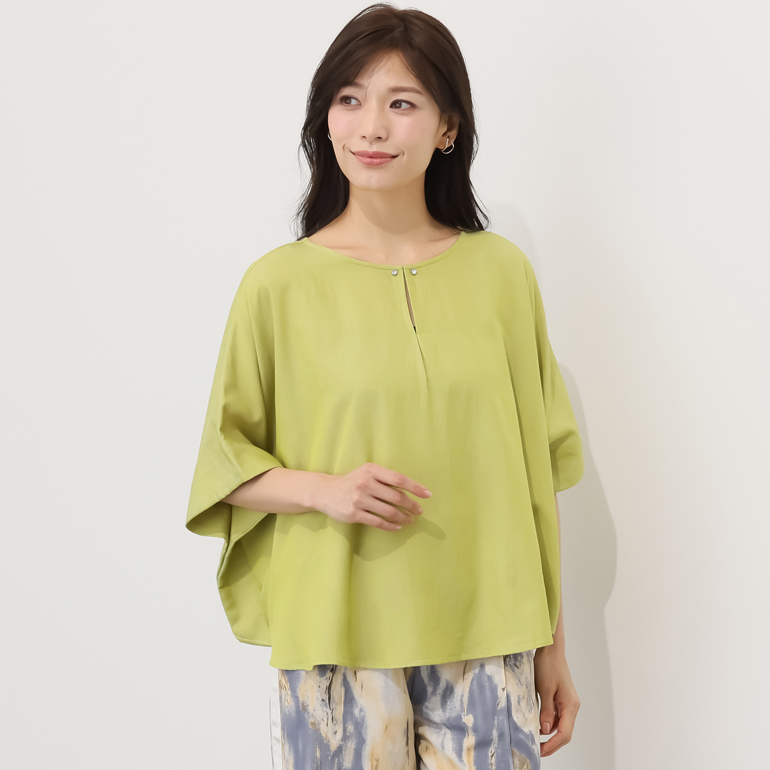 Ｔ．Ｆ．Ｄ．Ｃ 接触冷感・ＵＶカット デニムライク素材 ケープブラウス