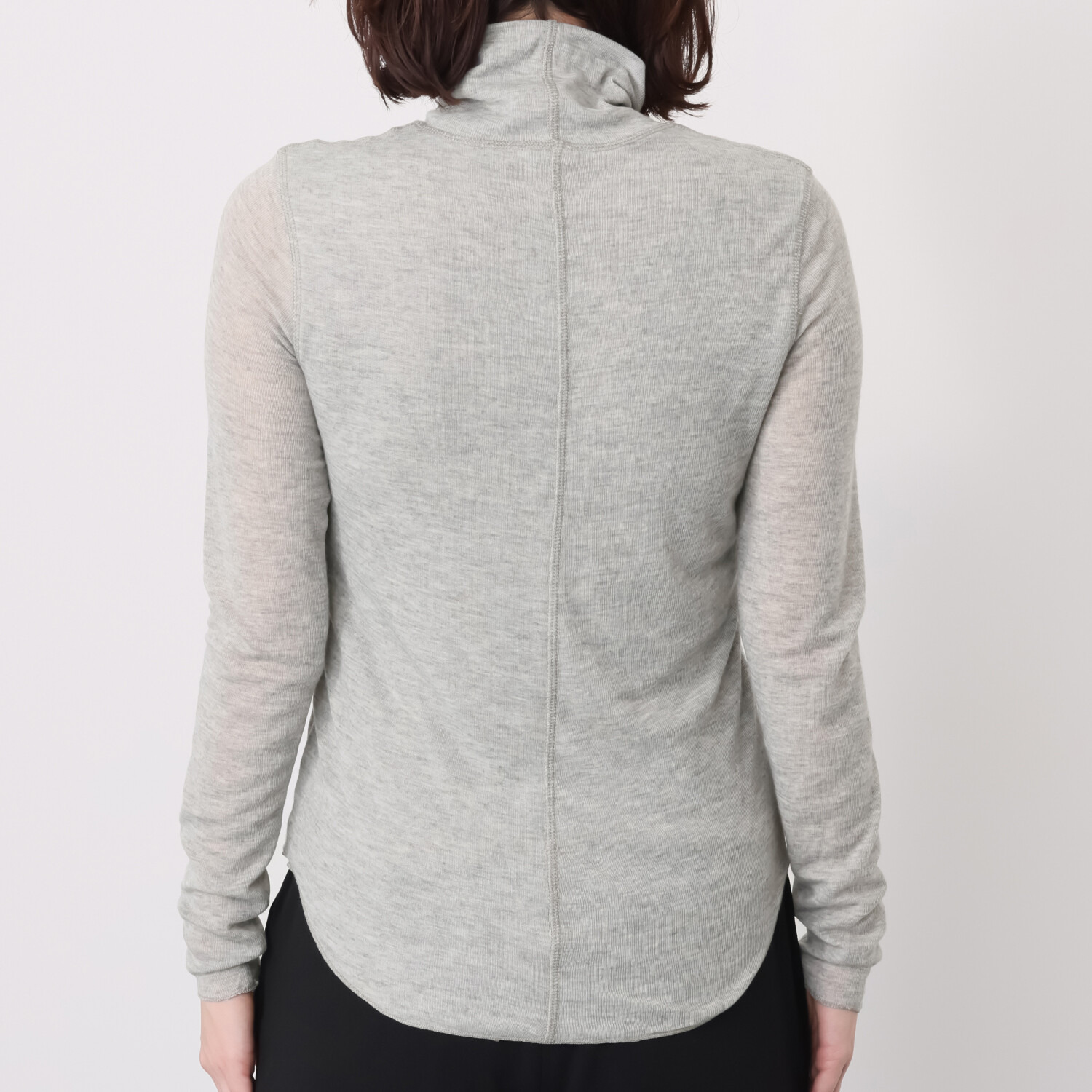 元町ゼラール なめらかで心地良い レーヨン混ソフト天竺 ハイネックプルオーバー