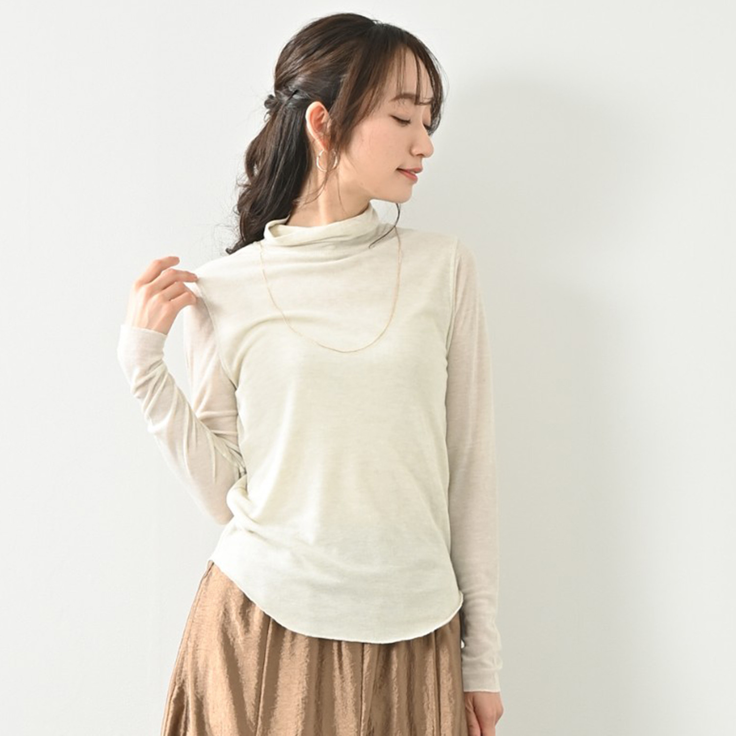 元町ゼラール なめらかで心地良い レーヨン混ソフト天竺 ハイネックプルオーバー