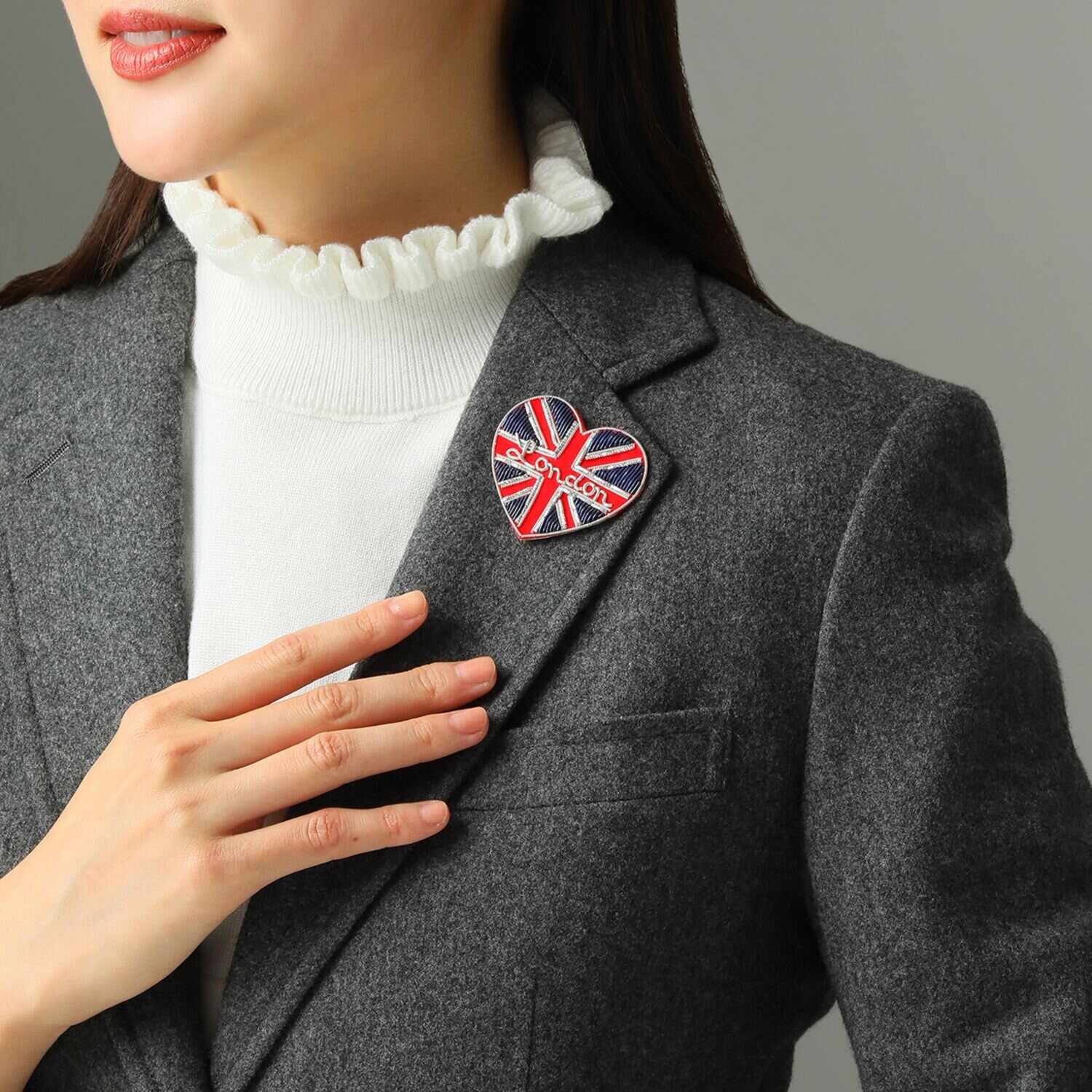 メルレット 刺しゅう ブリティッシュモティーフ マグネットブローチ