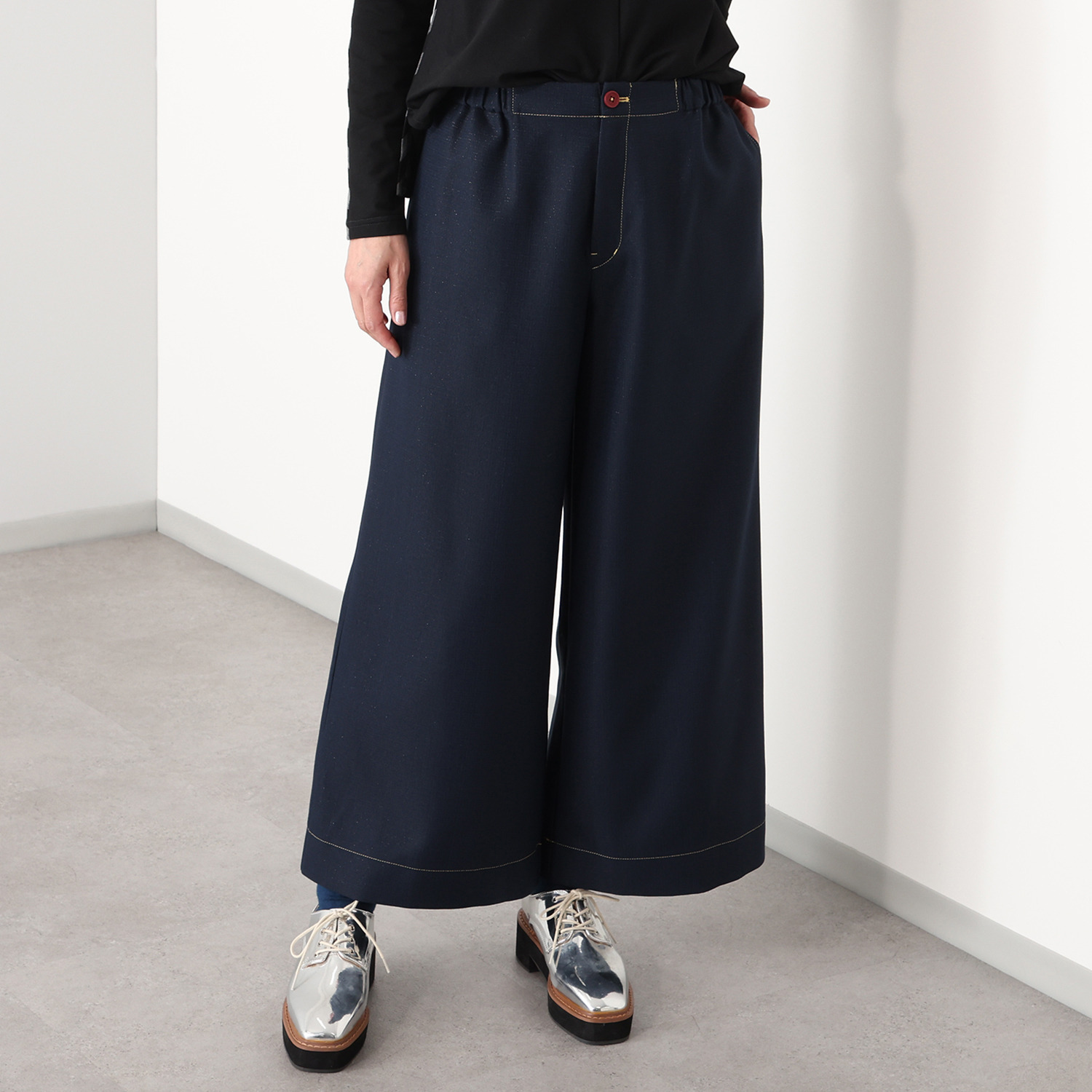 ハヤマ　ブリーズ ワイドパンツ