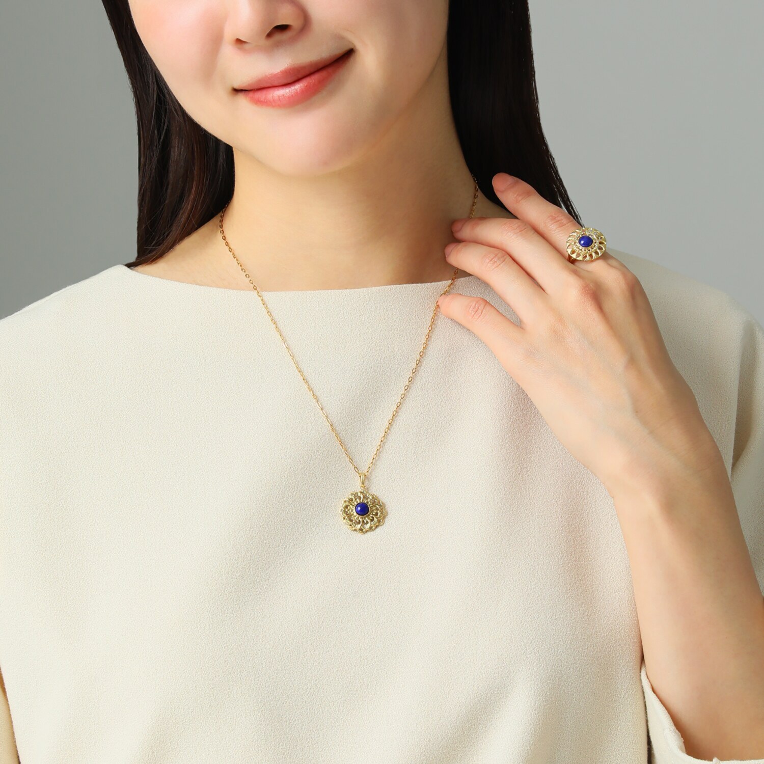 マシュリク １８Ｋ ラピスラズリ 透かし文様 ペンダント