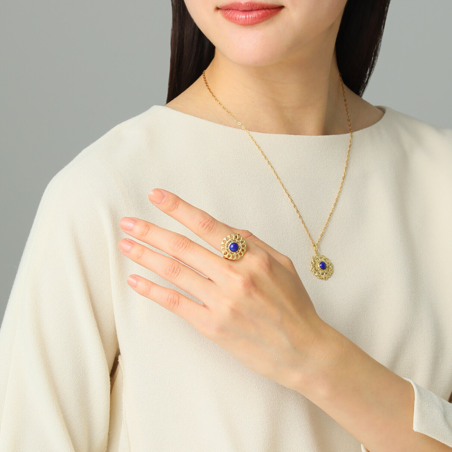 マシュリク １８Ｋ ラピスラズリ 透かし文様リング