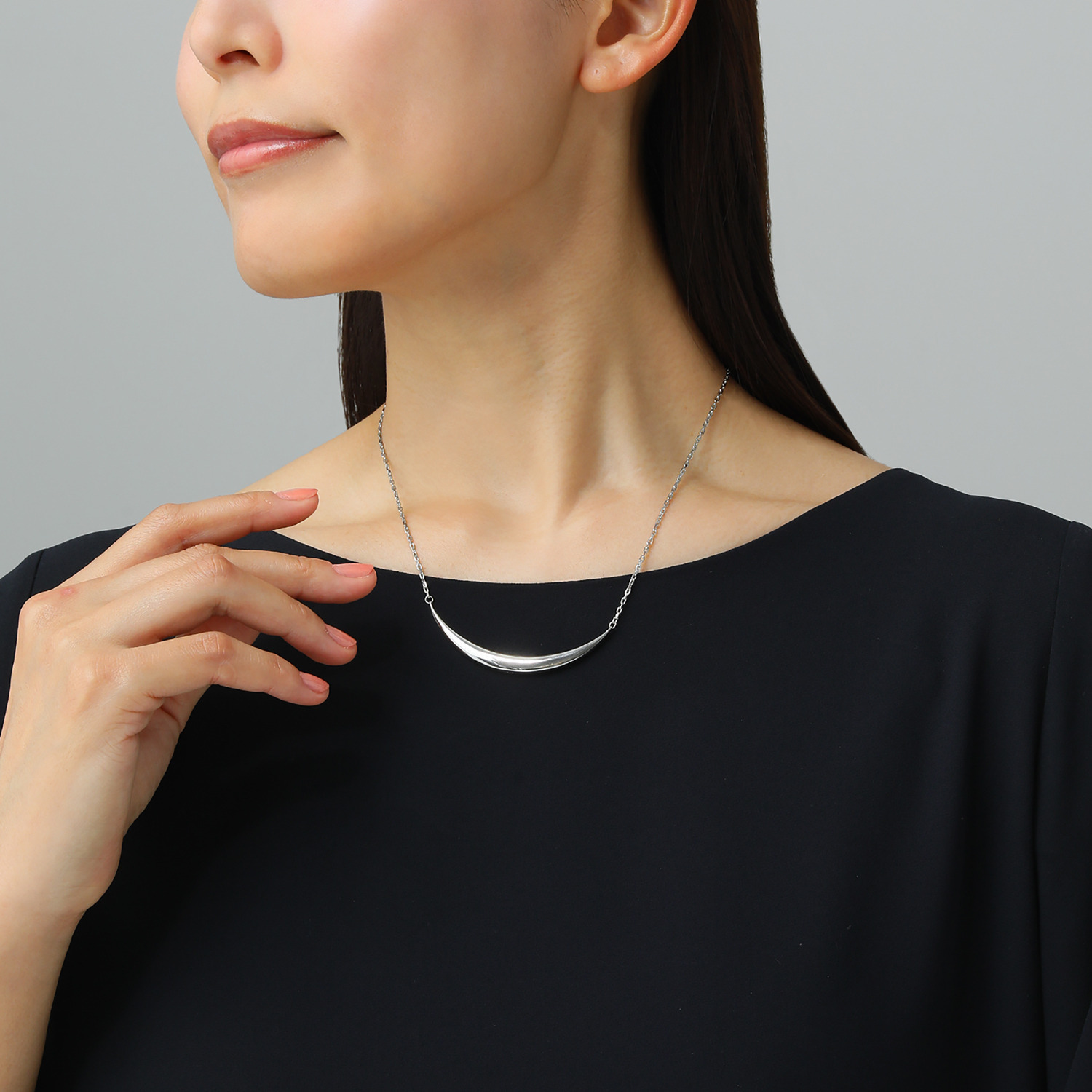 ステングレイス サージカルステンレス カーブデザイン ネックレス