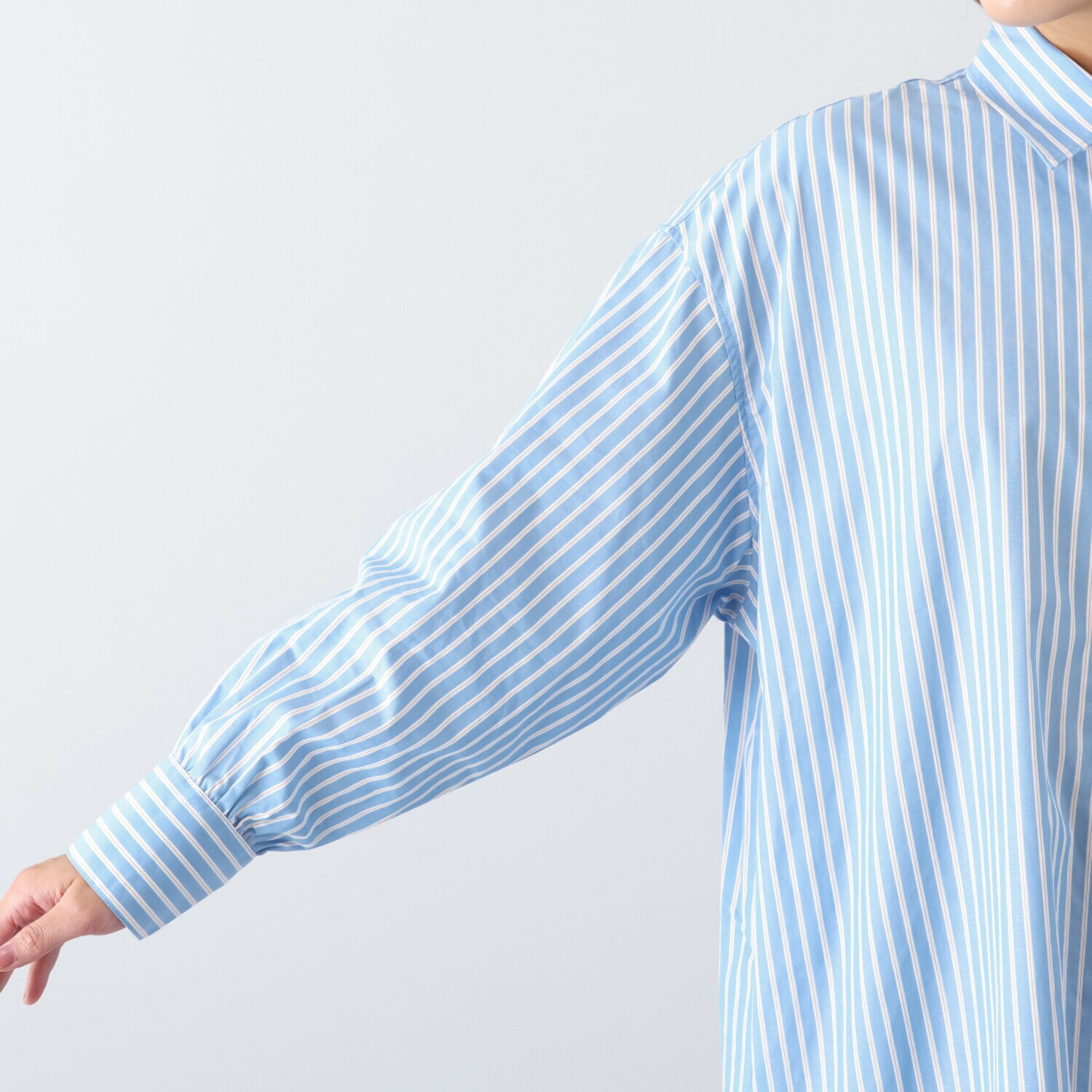 プーカ ゆったり＆ 美しいシルエット シャツワンピース