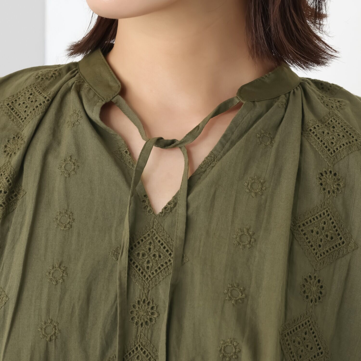 プーカ 綿１００％総レース ブラウス