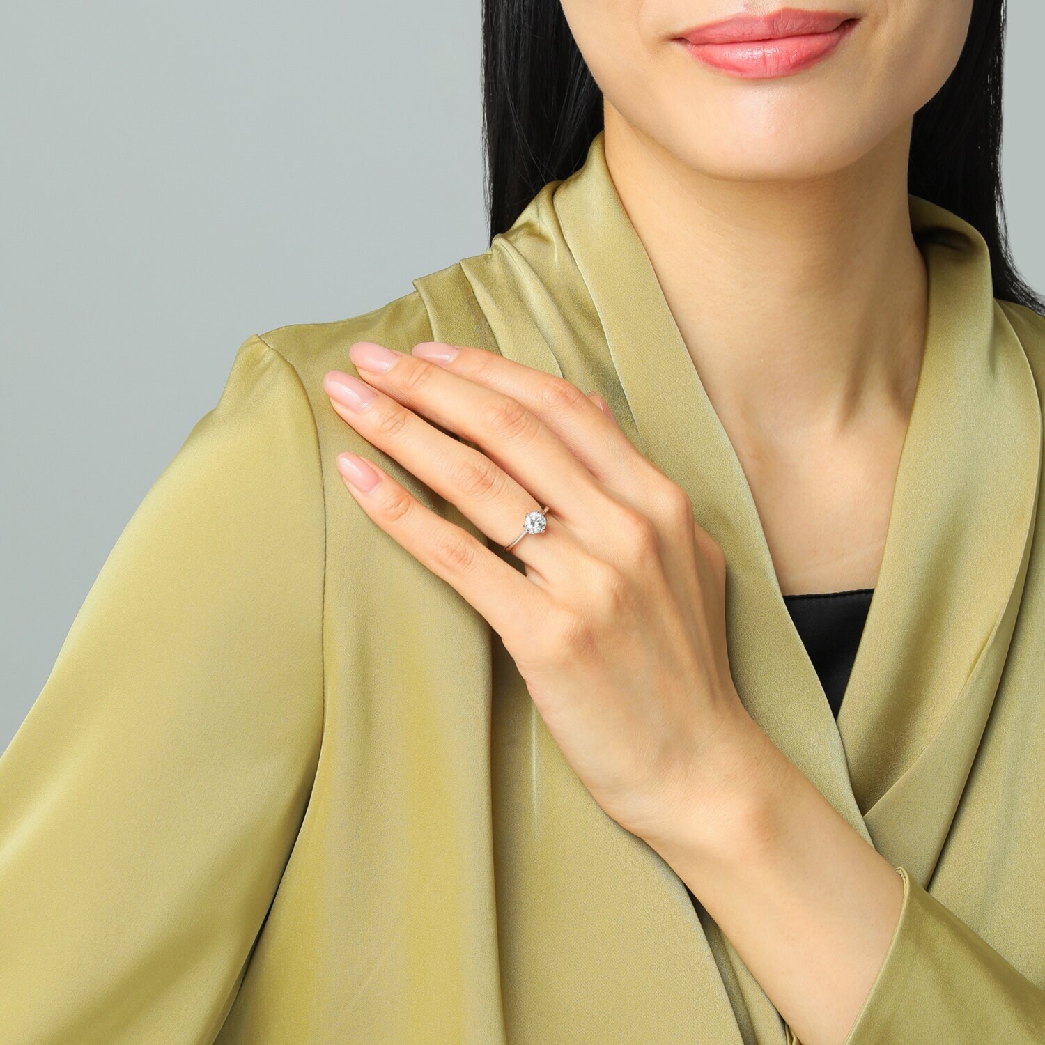 ディーラリエ １カラットＵＰ ダイヤモンド リング ＜鑑定書付＞