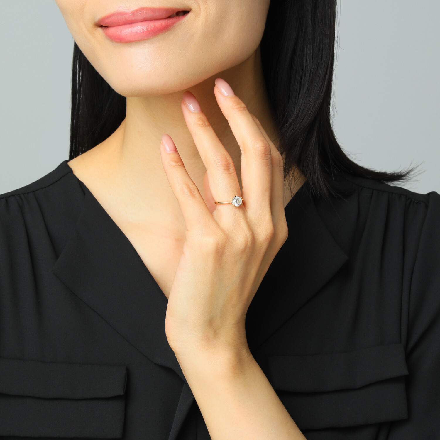 ディーラリエ １カラットＵＰ ダイヤモンド リング ＜鑑定書付＞