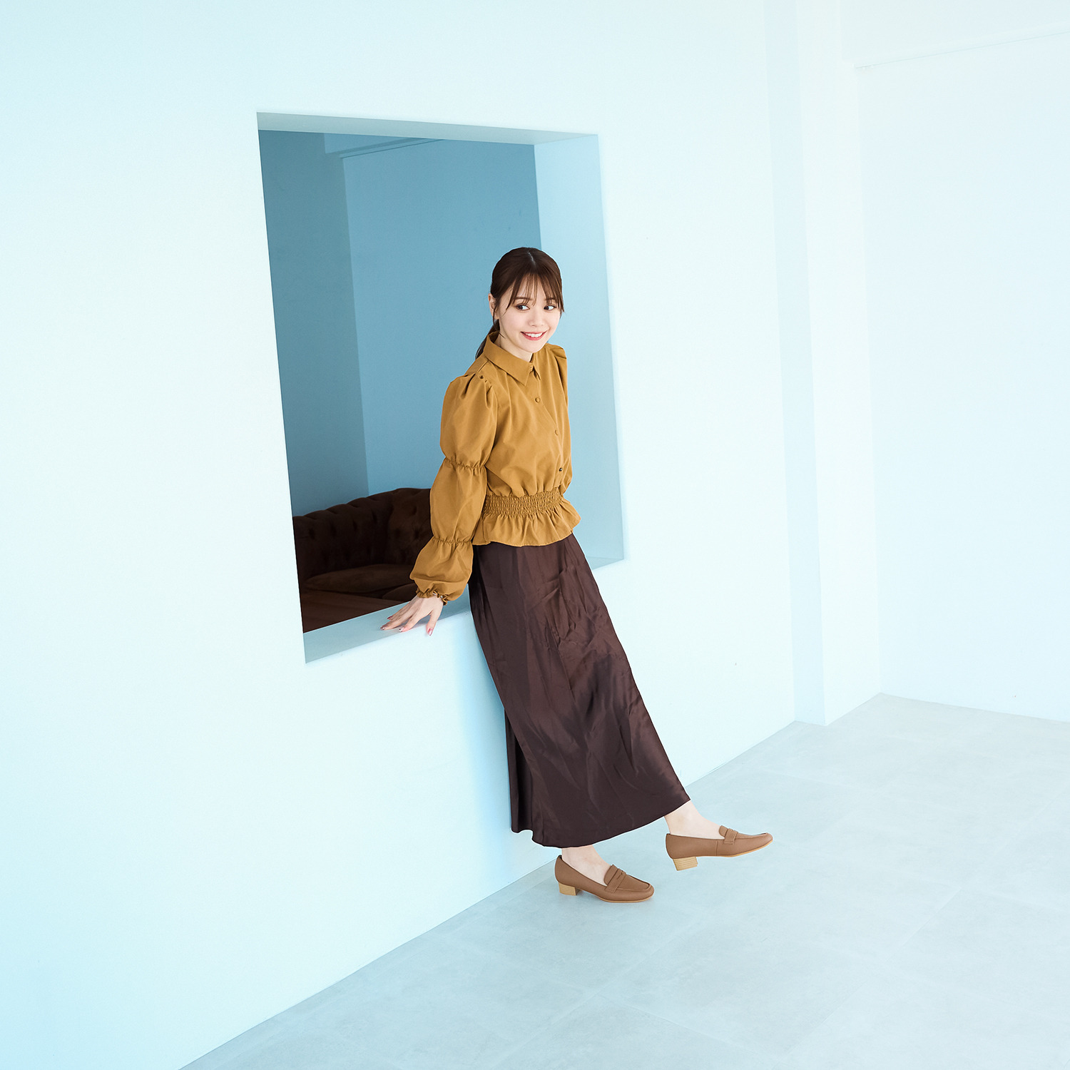 シェルシェエトワール メイドイン東京 はっ水牛革柔らか仕立て あか抜け３ｃｍヒール モカシンシューズ