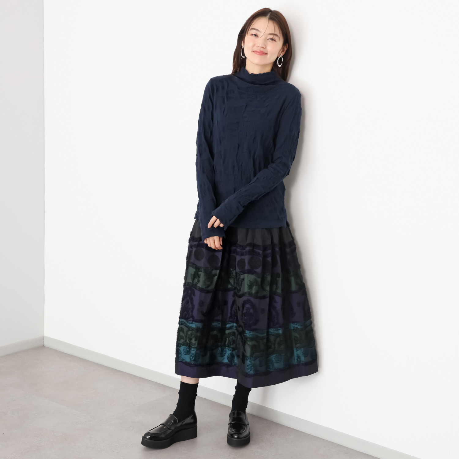 ナインティーン　ブルーム 尾州産ジャガード ボトルネックプルオーバー