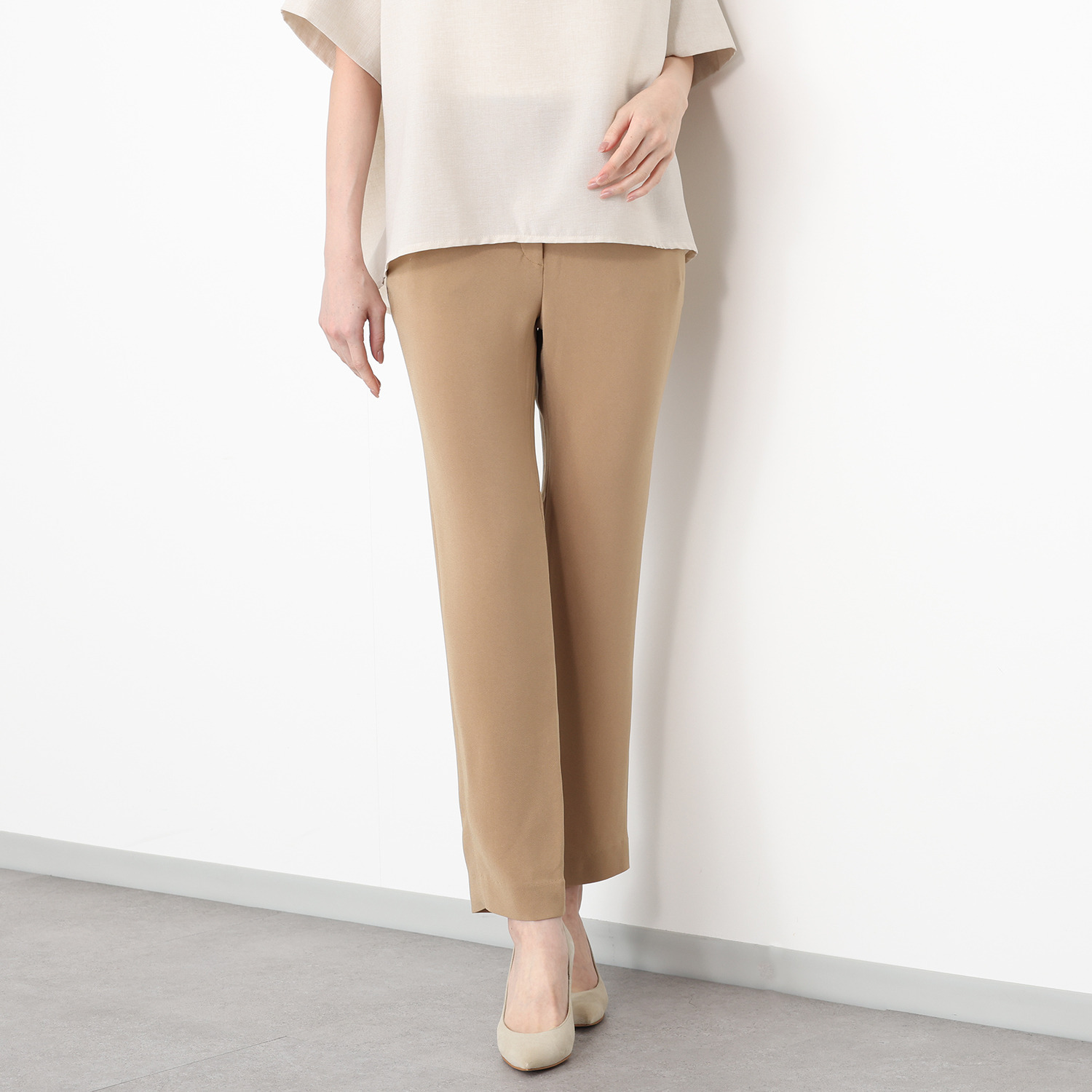 パンタパンタローニ 日本製ジョーゼット使用 クラシコイタリアモデル 細見えテーパードパンツ