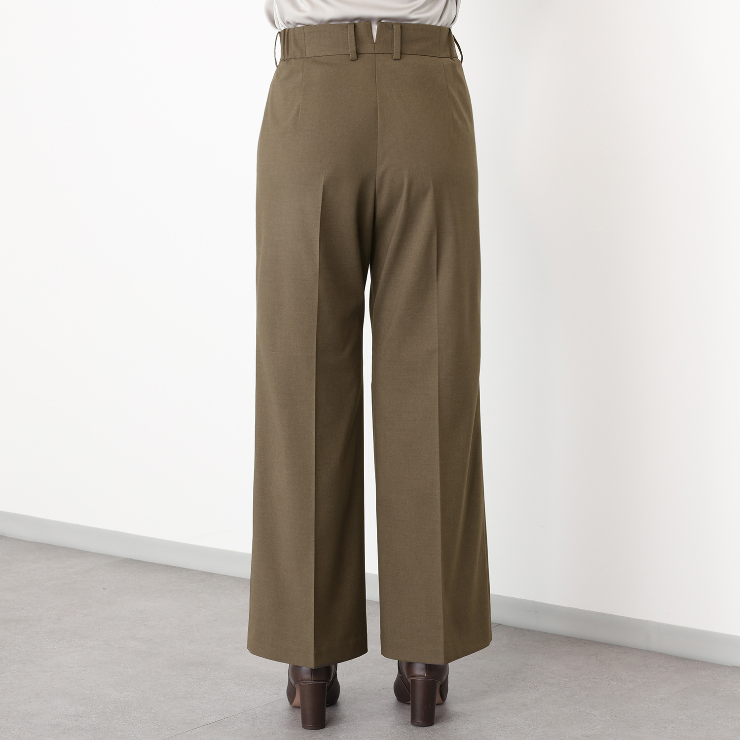 パンタパンタローニ なめらかフランネル調 スタイルアップ ２タックパンツ