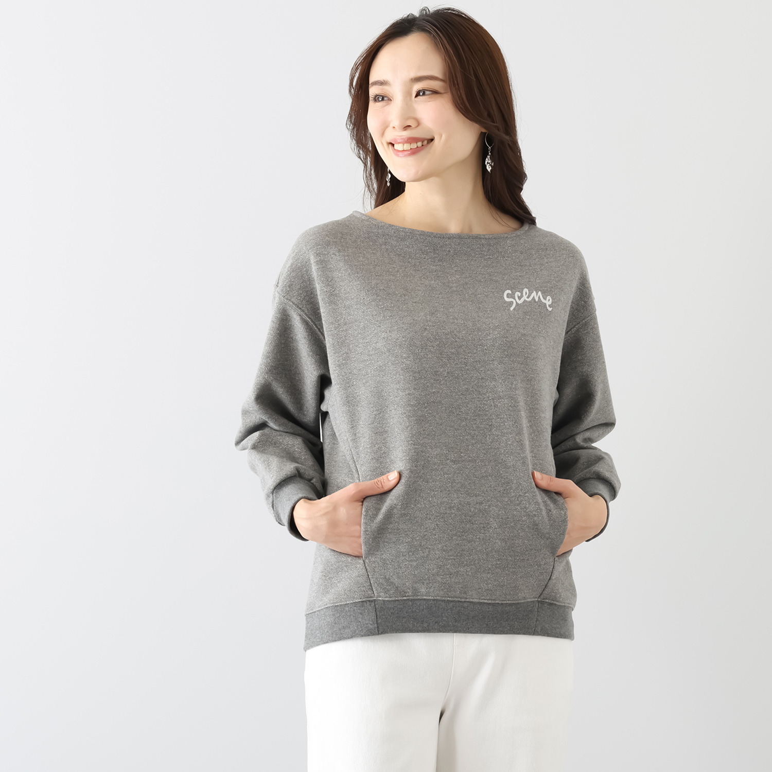 シーン ラメ裏毛 ロゴ刺しゅうプルオーバー