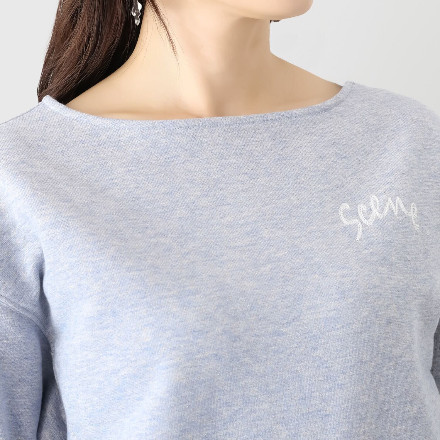 シーン ラメ裏毛 ロゴ刺しゅうプルオーバー