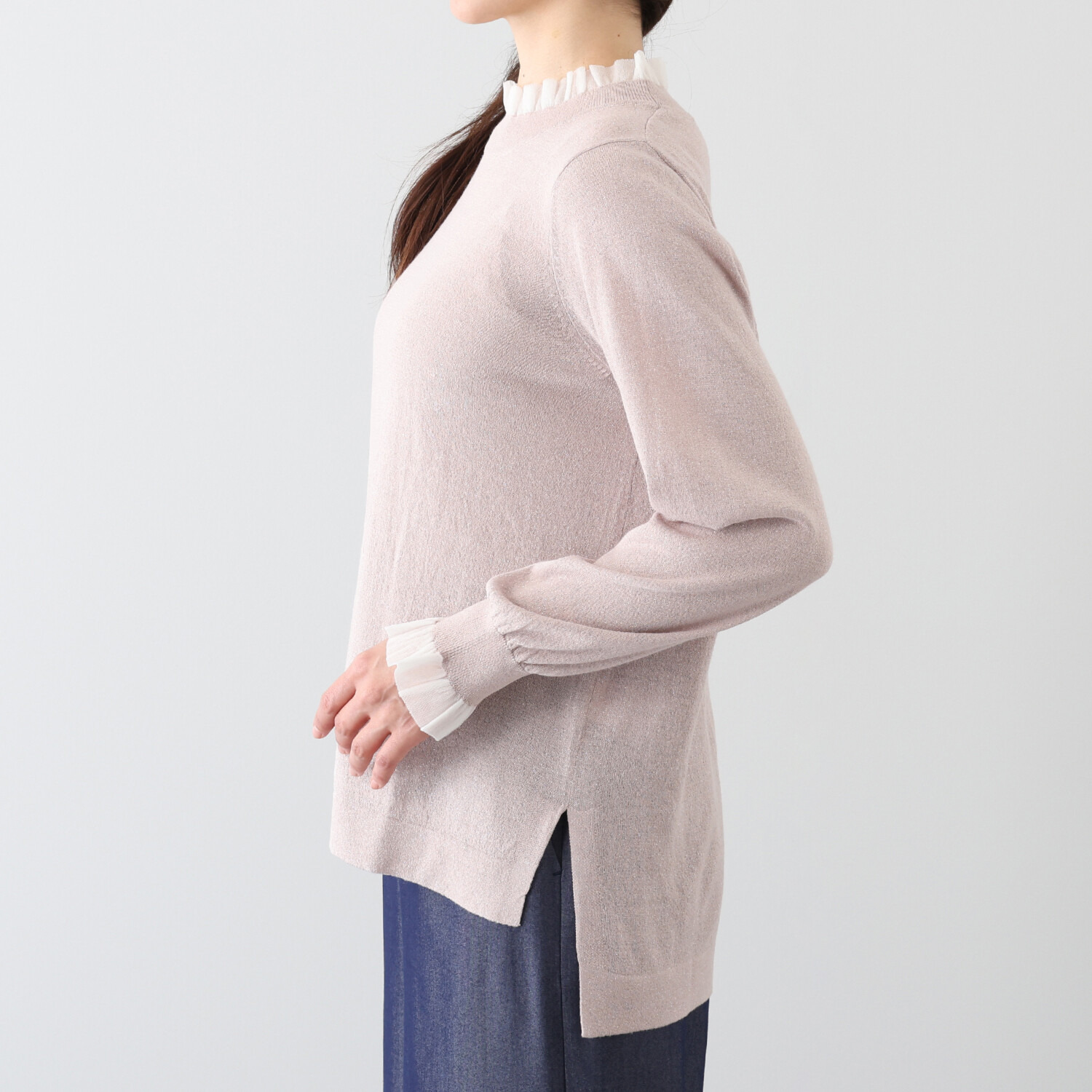 Ｔ．Ｆ．Ｄ．Ｃ． ブリランテラメ オーガンジーフリル 配色ニットプルオーバー