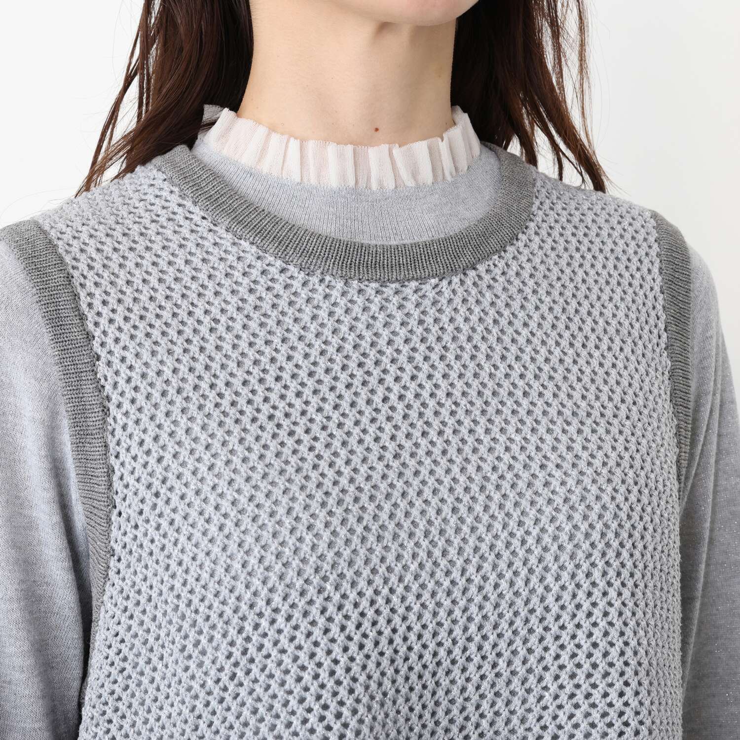 Ｔ．Ｆ．Ｄ．Ｃ． ブリランテラメ ざっくりメッシュ 配色アクセント クルーネックジレ