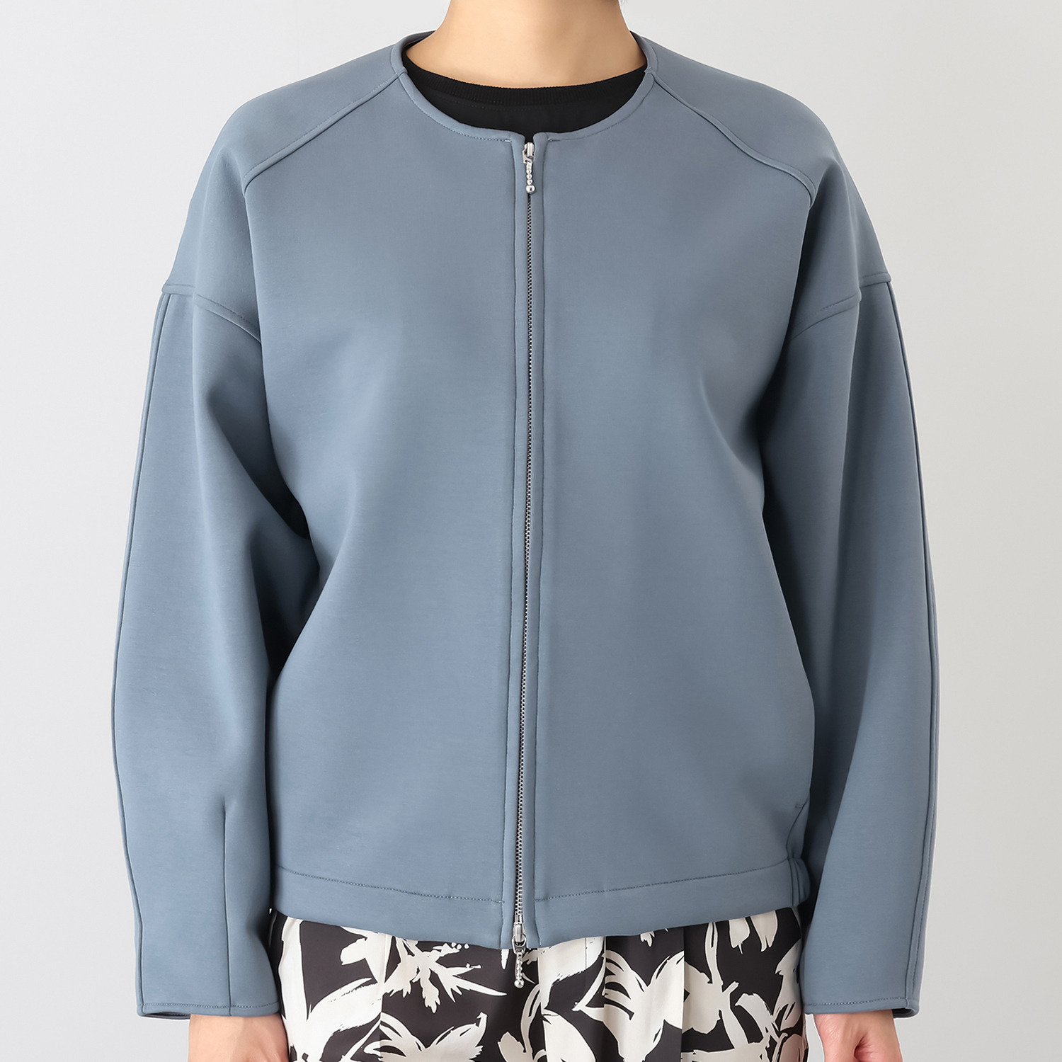 チーロ ダンボールニット ノーカラーブルゾン