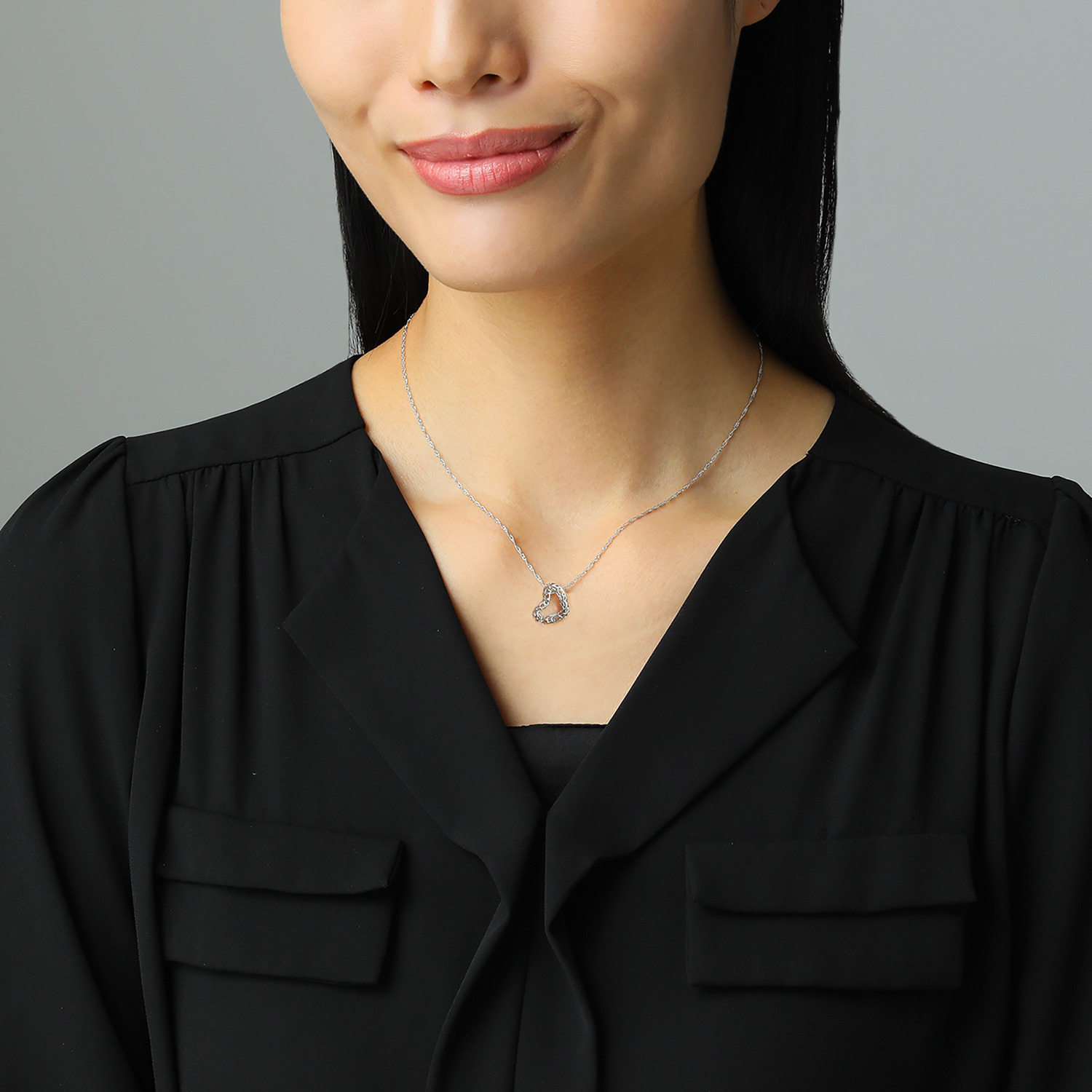 ピュアイズム 純プラチナ オープンハートデザイン ペンダントトップ