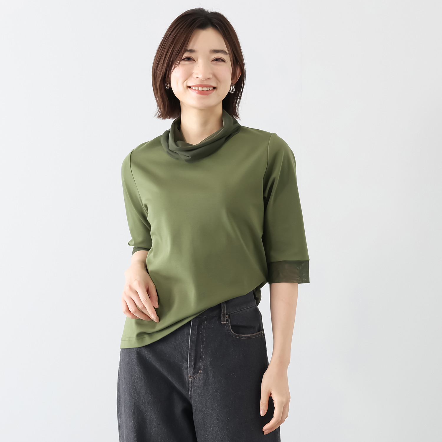 エムジェイアール　バイ マチコ　ジント　ロンドン チュール切替 ハイネックプルオーバー