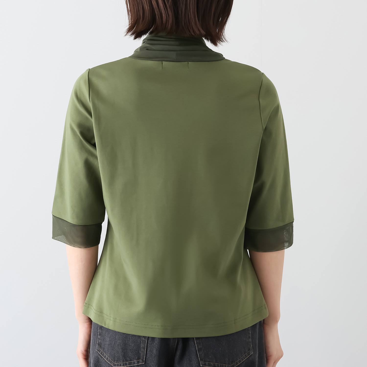 エムジェイアール　バイ マチコ　ジント　ロンドン チュール切替 ハイネックプルオーバー