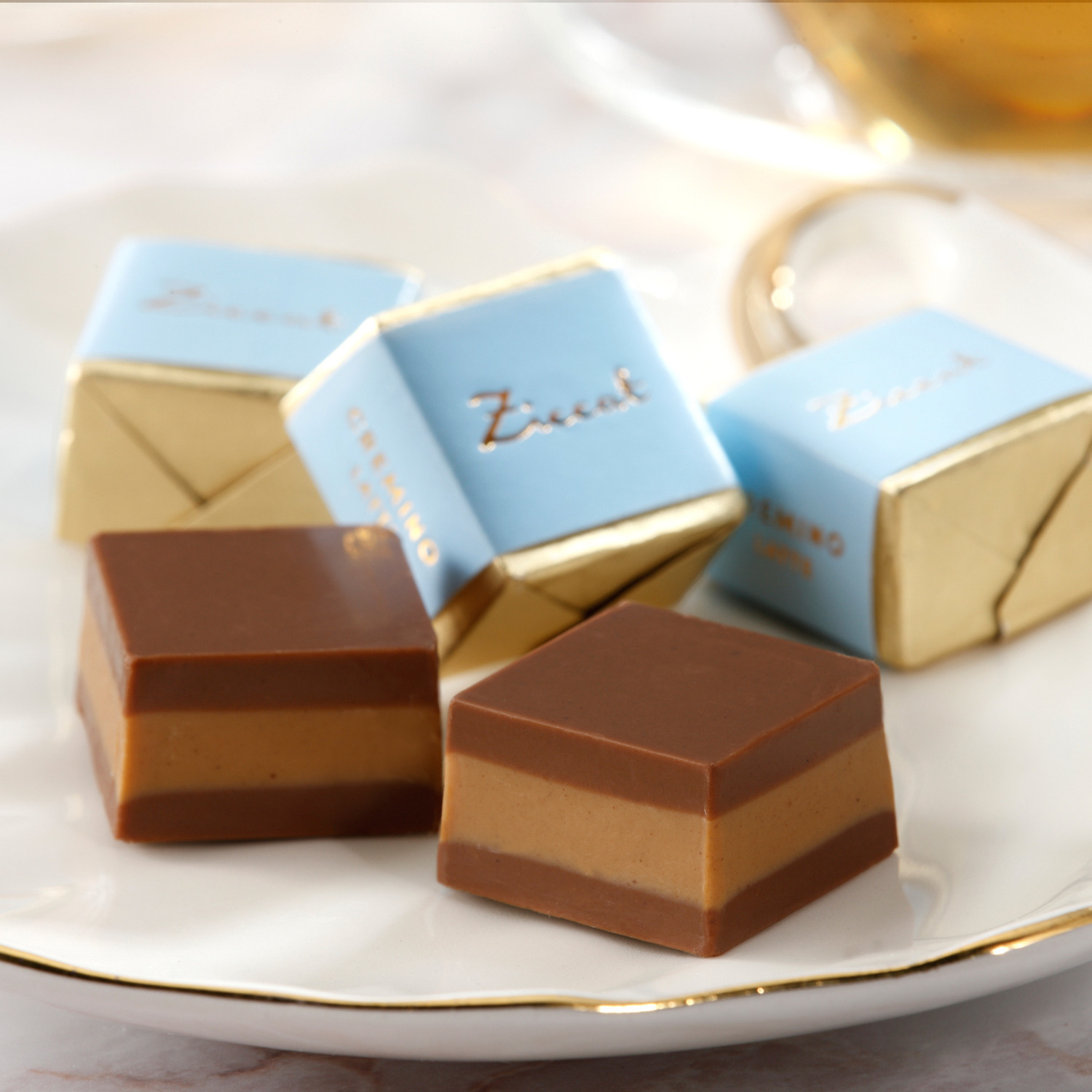 美食の街トリノから！ 贅沢な層のとろける クレミノ４種セット