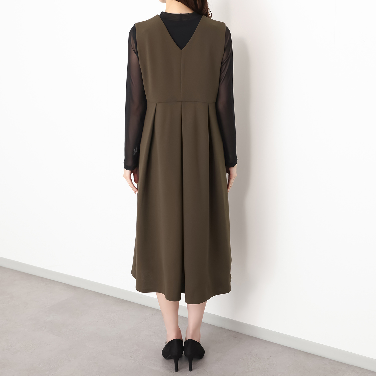 マダムヒロコ ドレープツイル キーネック ジャンパースカート