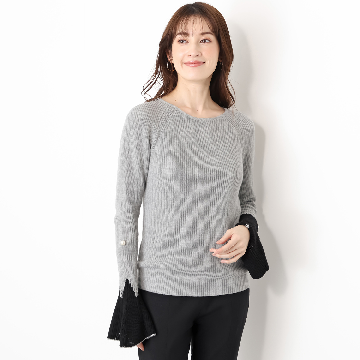 マダムヒロコ カフアレンジ ベルスリーブ プルオーバー