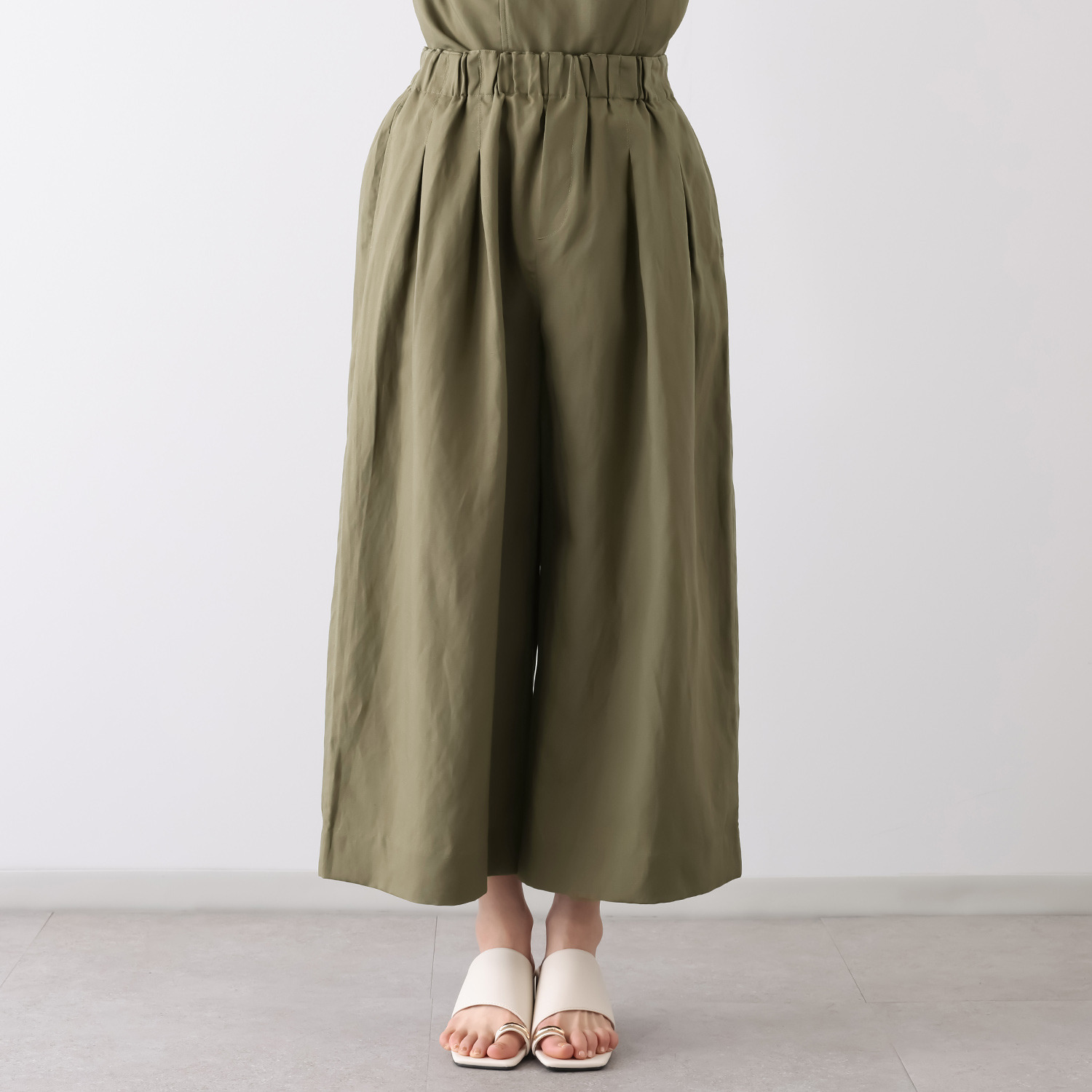 オルテンジア 上質リラックススタイル デザインワイドパンツ