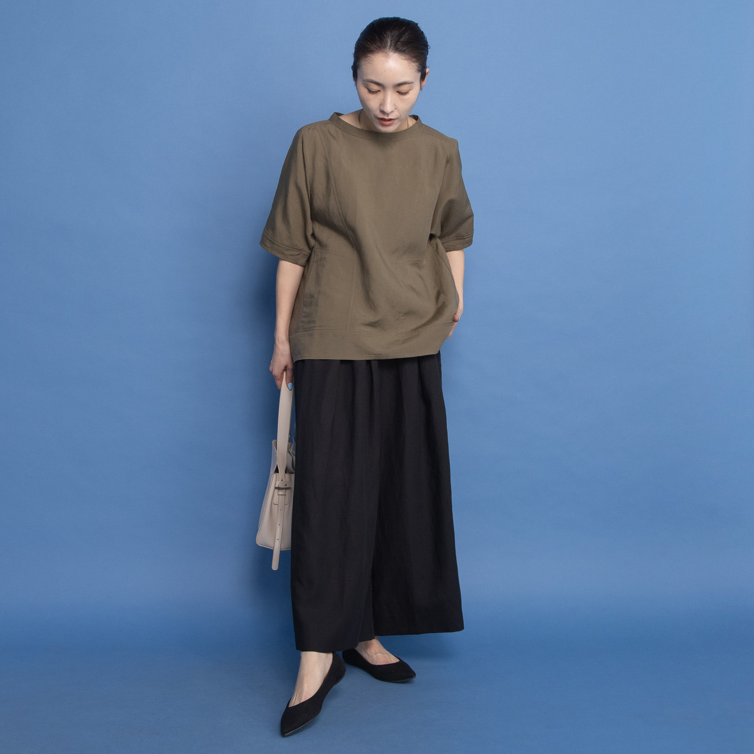 オルテンジア 上質リラックススタイル デザインワイドパンツ