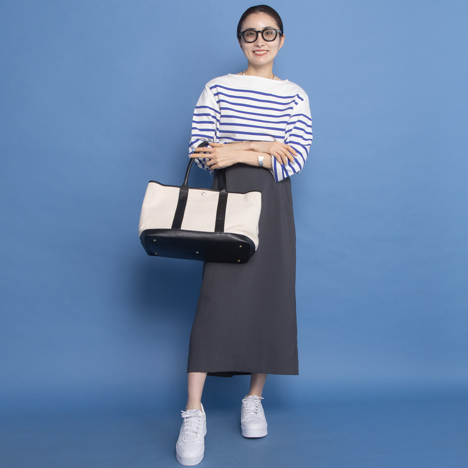 オルテンジア 大人カジュアルを整える 気軽にはけて旬な装い Ｉラインタックスカート