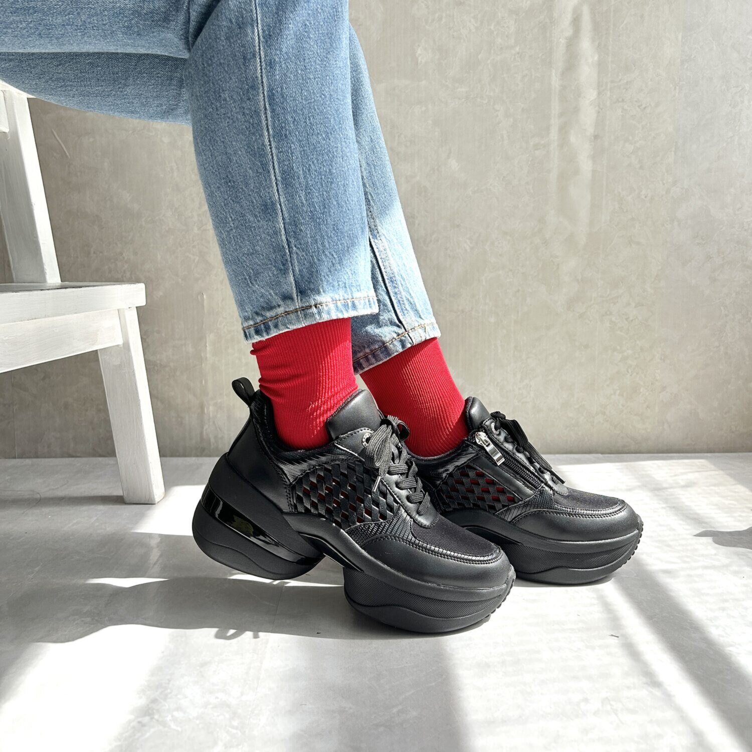 ヌーベルヴォーグ リュクスライン ブランド誕生１５周年！ 魅せるヒールコンシャス 楽してキレイを手に入れる 軽量厚底スニーカー