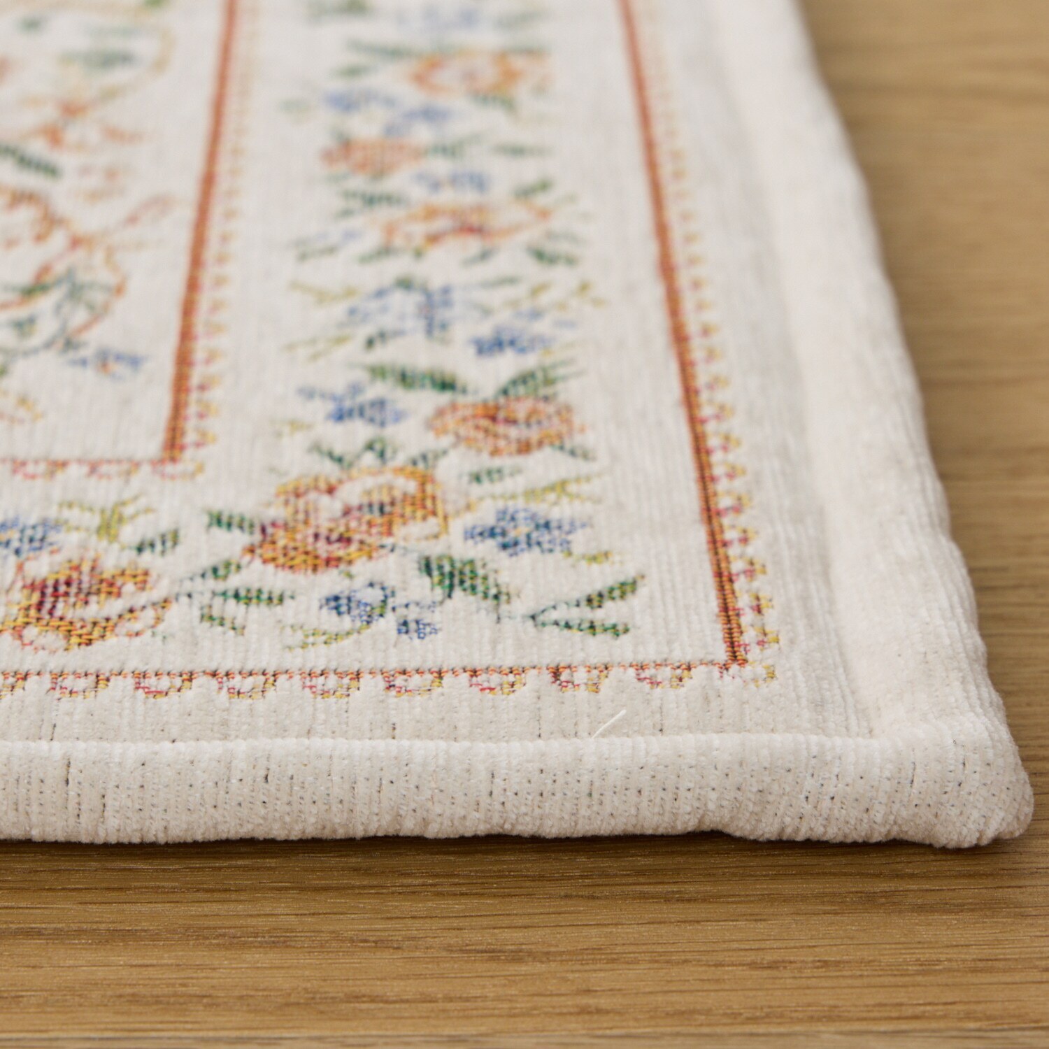 メゾン　ド　ノア はっ水・防ダニ 三層構造 シェニールゴブラン織 カーペット ＜１３０×１９０ｃｍ＞