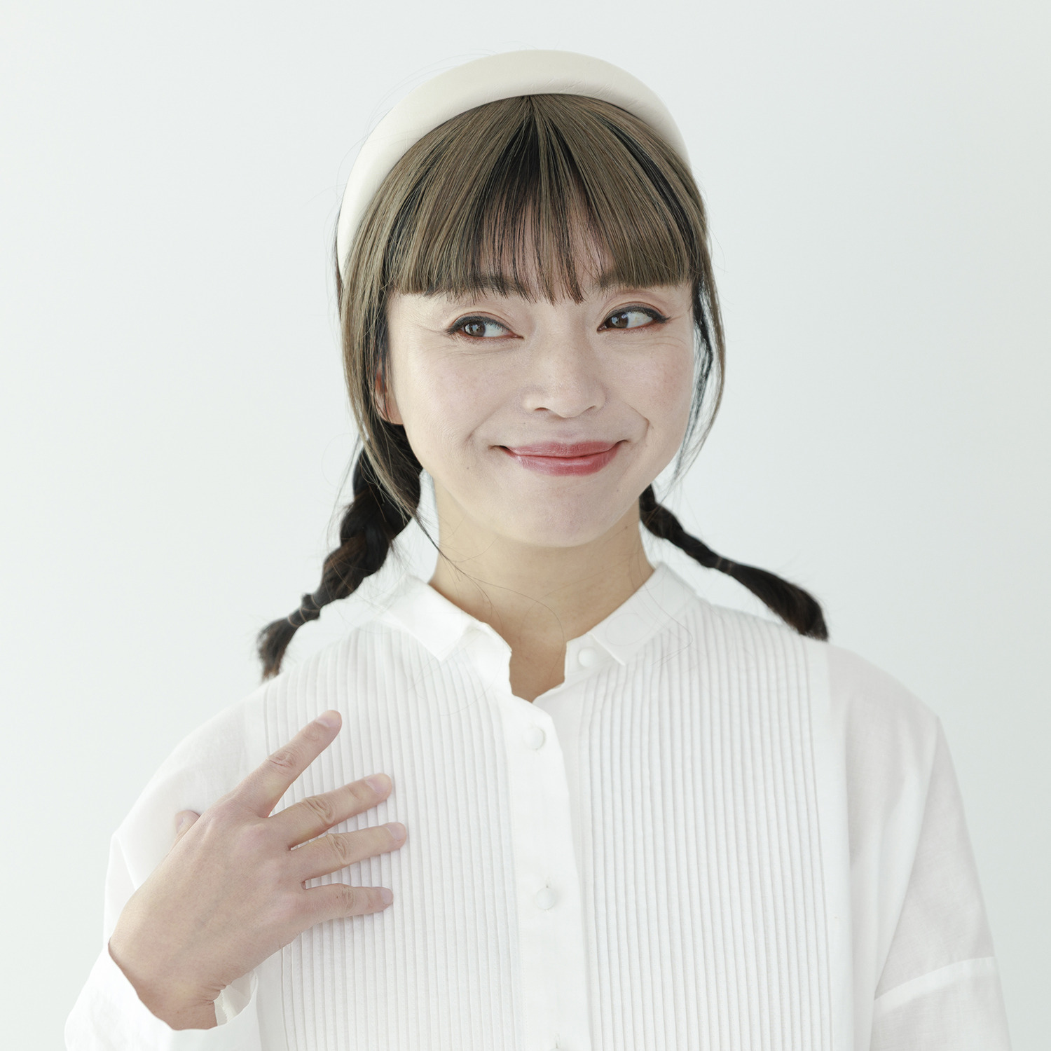 ギンカウィンカ 前髪とお顔周りの毛が 自然に完成 ドレスドヘア 前髪ウィッグ＆ カチューシャ