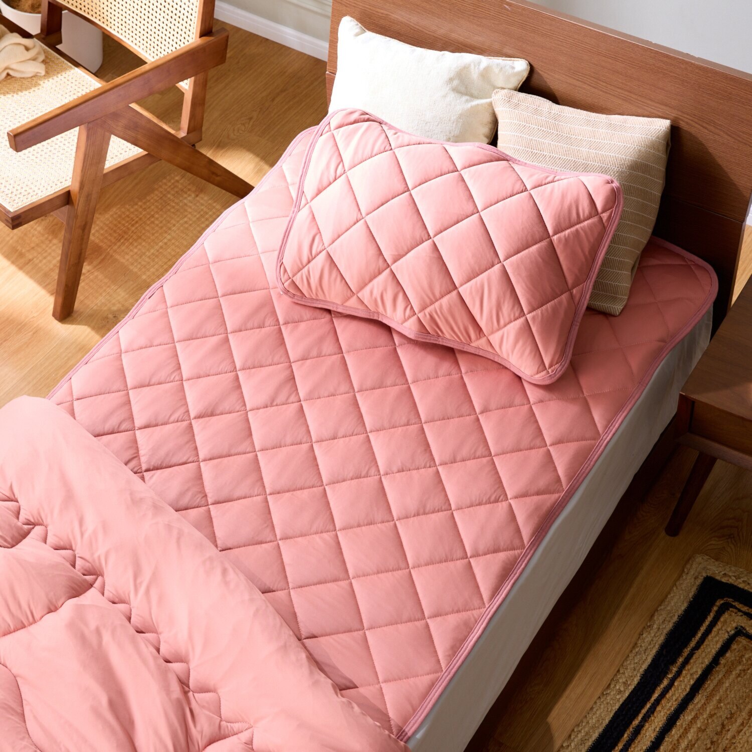 モリリン 優れた温度調整力＆ とろとろの肌触り！ サーモアジャストＩＩ 敷きパッド ＜シングル＞