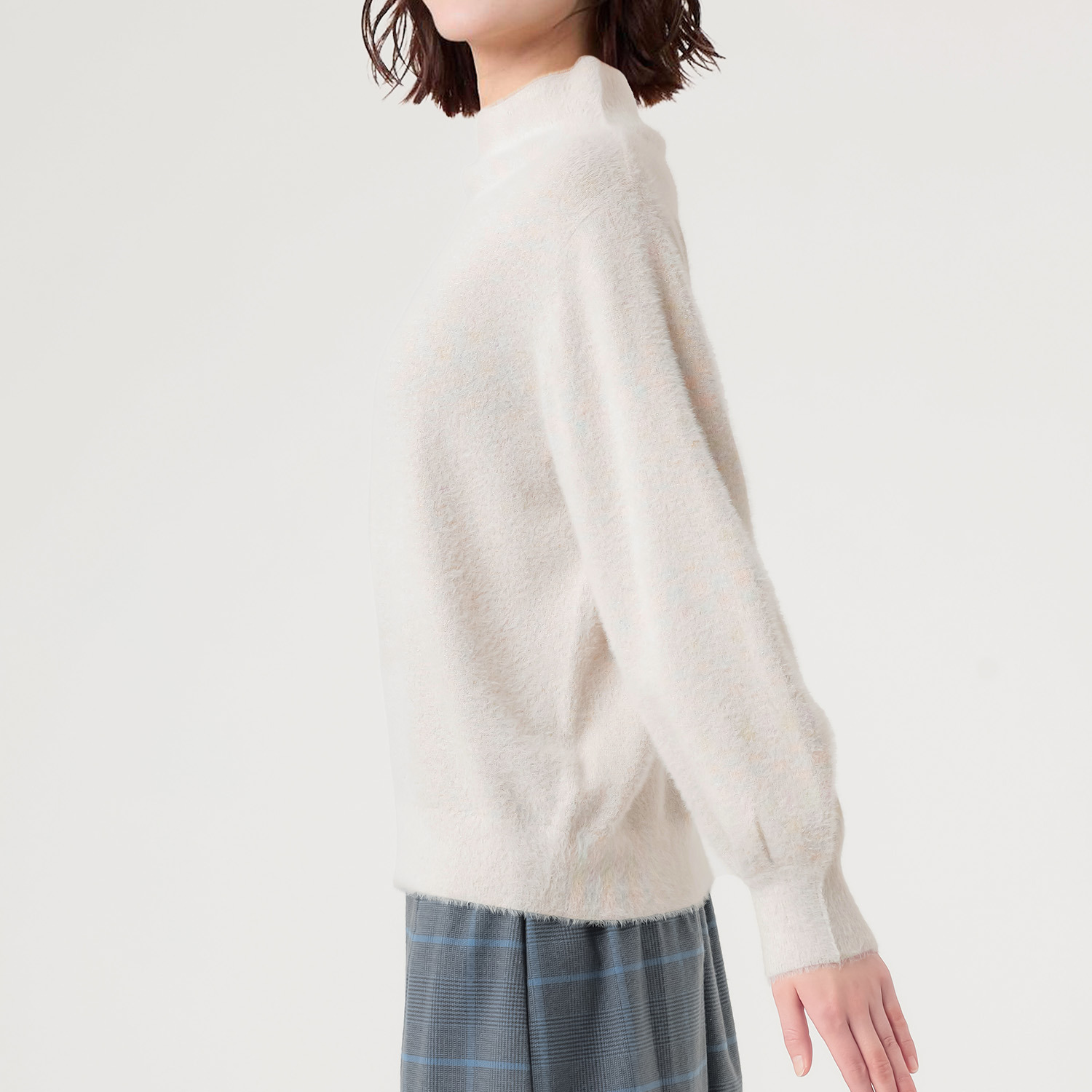 ダジュール ふんわりシャギー ニットプルオーバー