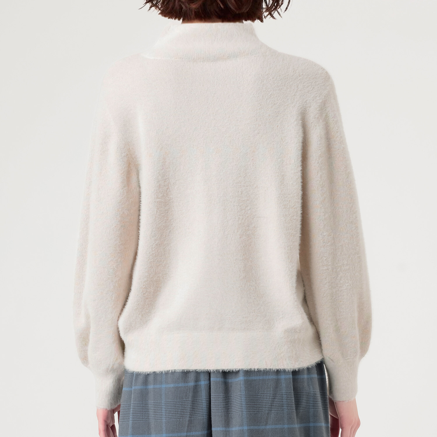 ダジュール ふんわりシャギー ニットプルオーバー