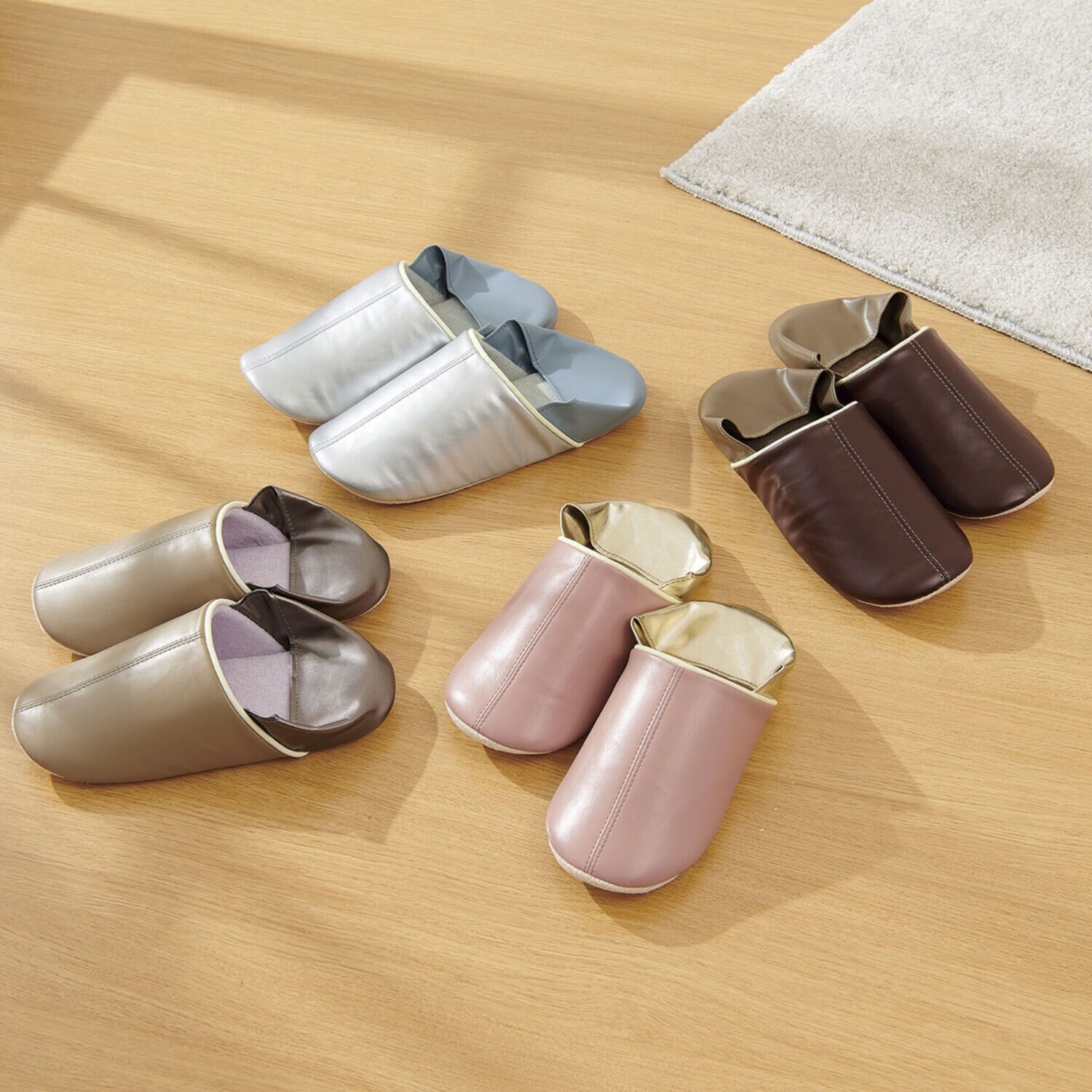 いざというとき！ 底面の特殊シートで 足元を守る ＣＯＧＩＴ　防災 “足まもりっぱ＋” ２色セット