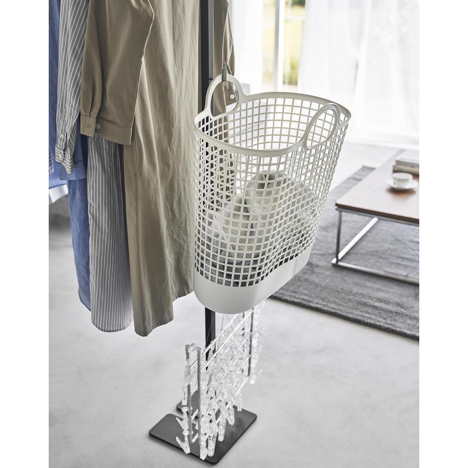 山崎実業　タワー サッと広げて簡単設置！ 折り畳み室内物干し ＜２連＞