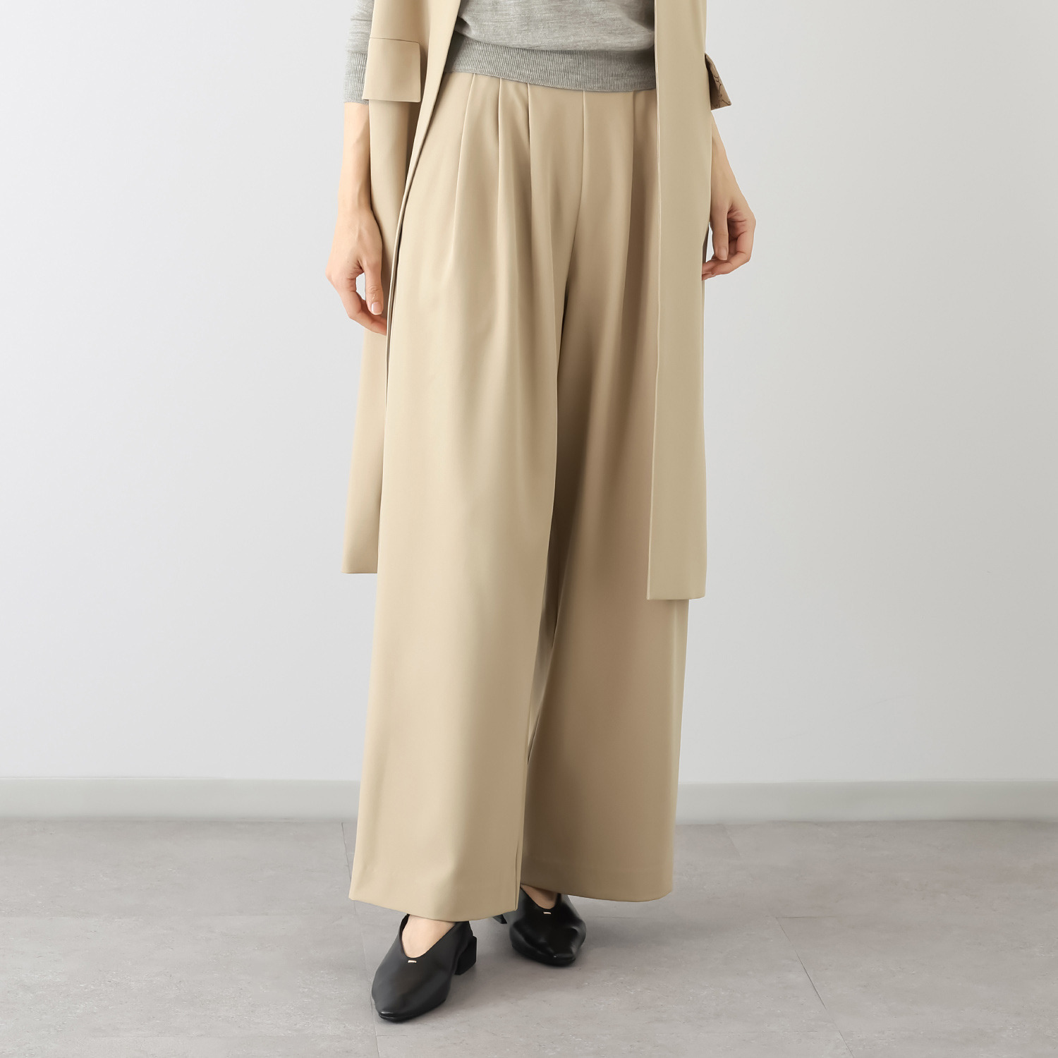 ホリーズ　アズ フロントタックアクセント ワイドパンツ